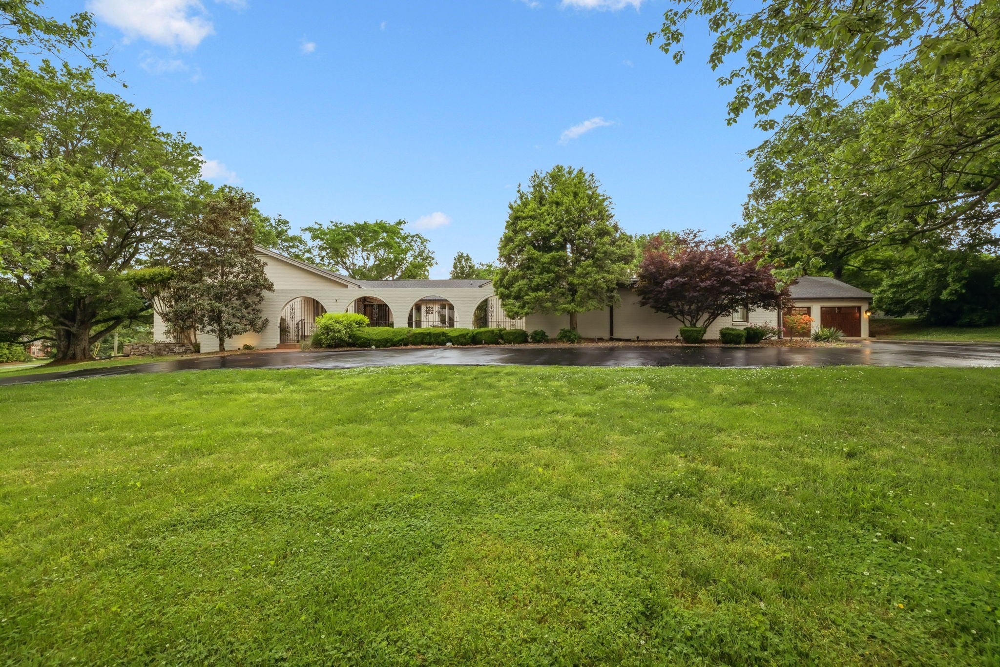 Photo of Listing #3051416