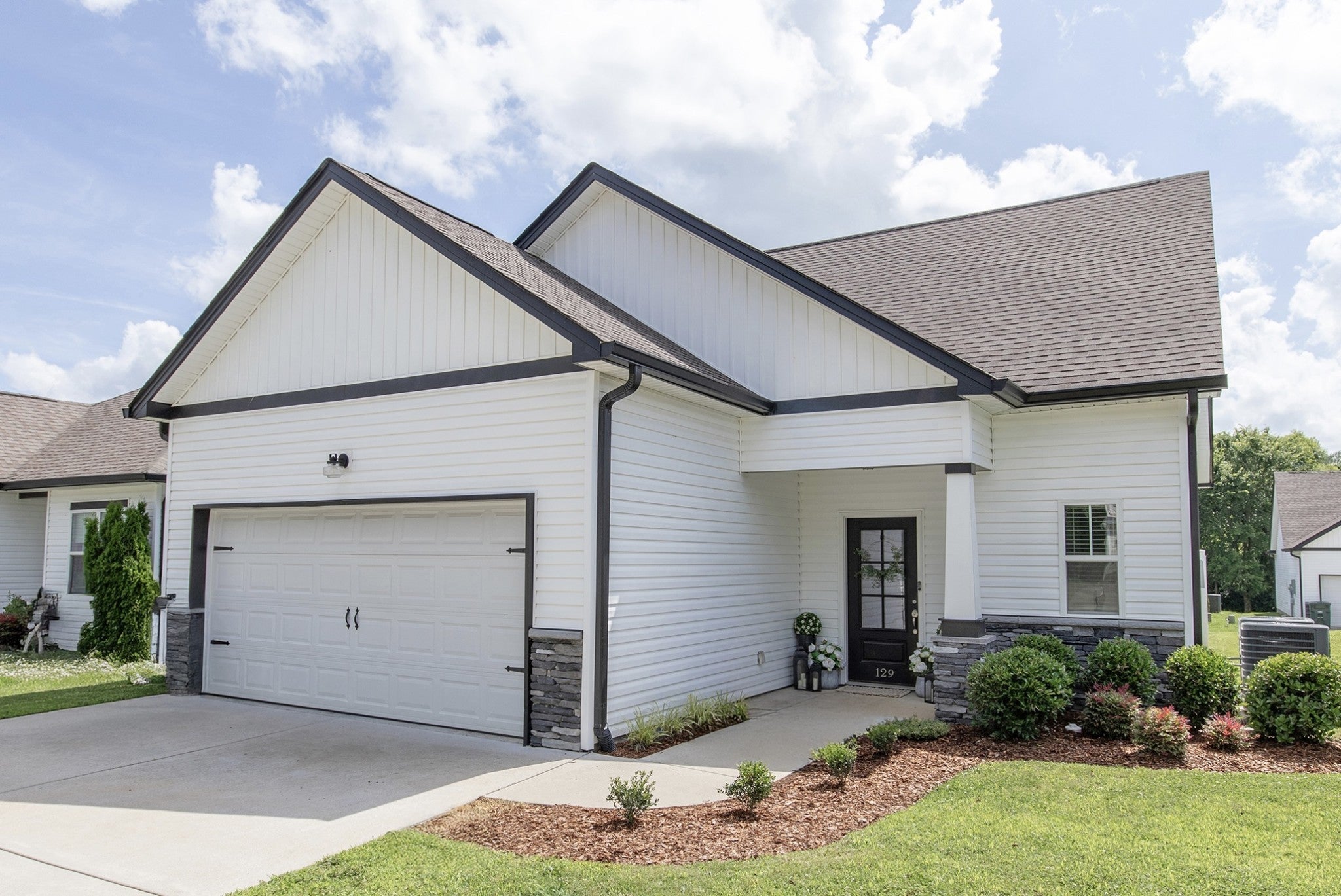 Photo of Listing #3051425