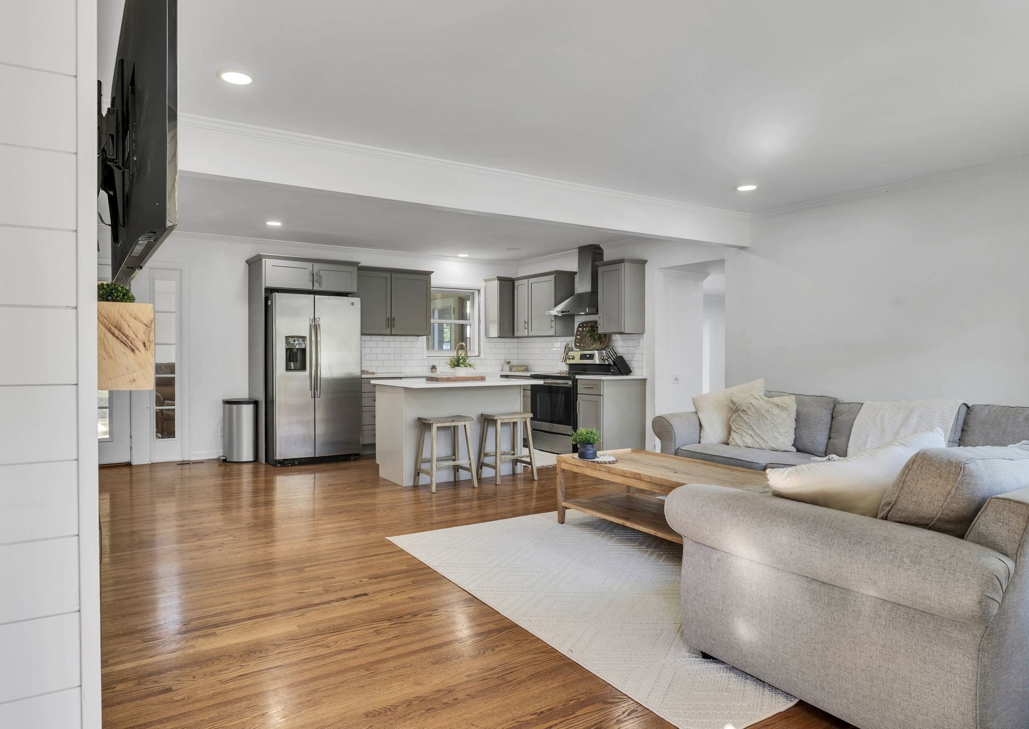 Photo of Listing #3051948