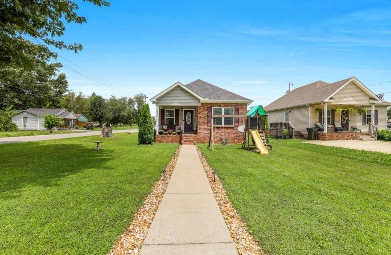 Photo of Listing #3052027