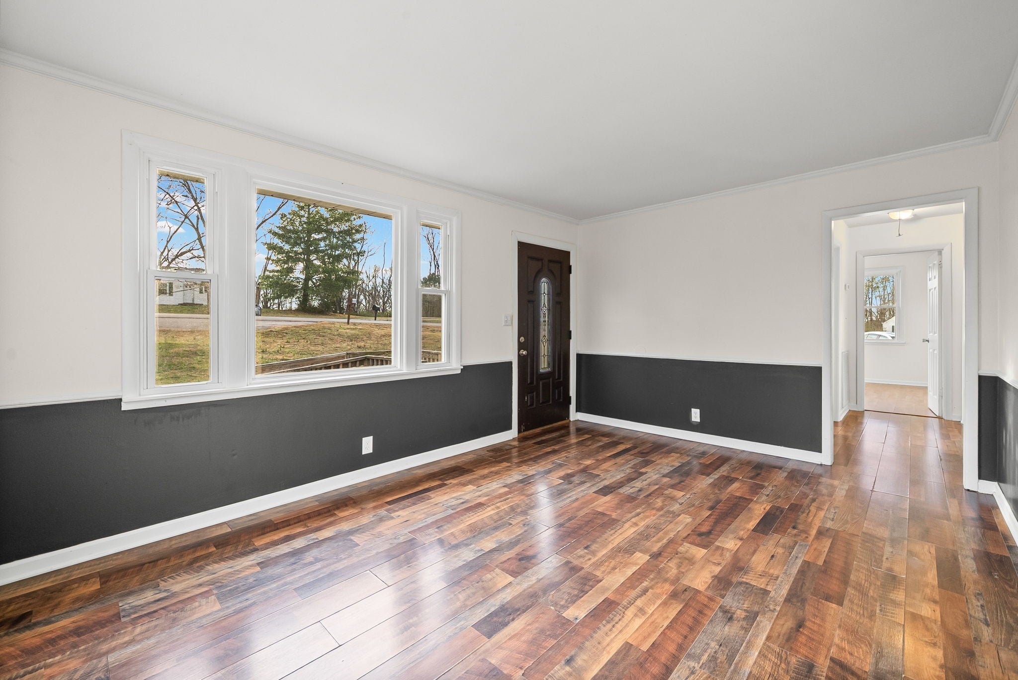 Photo of Listing #3052036