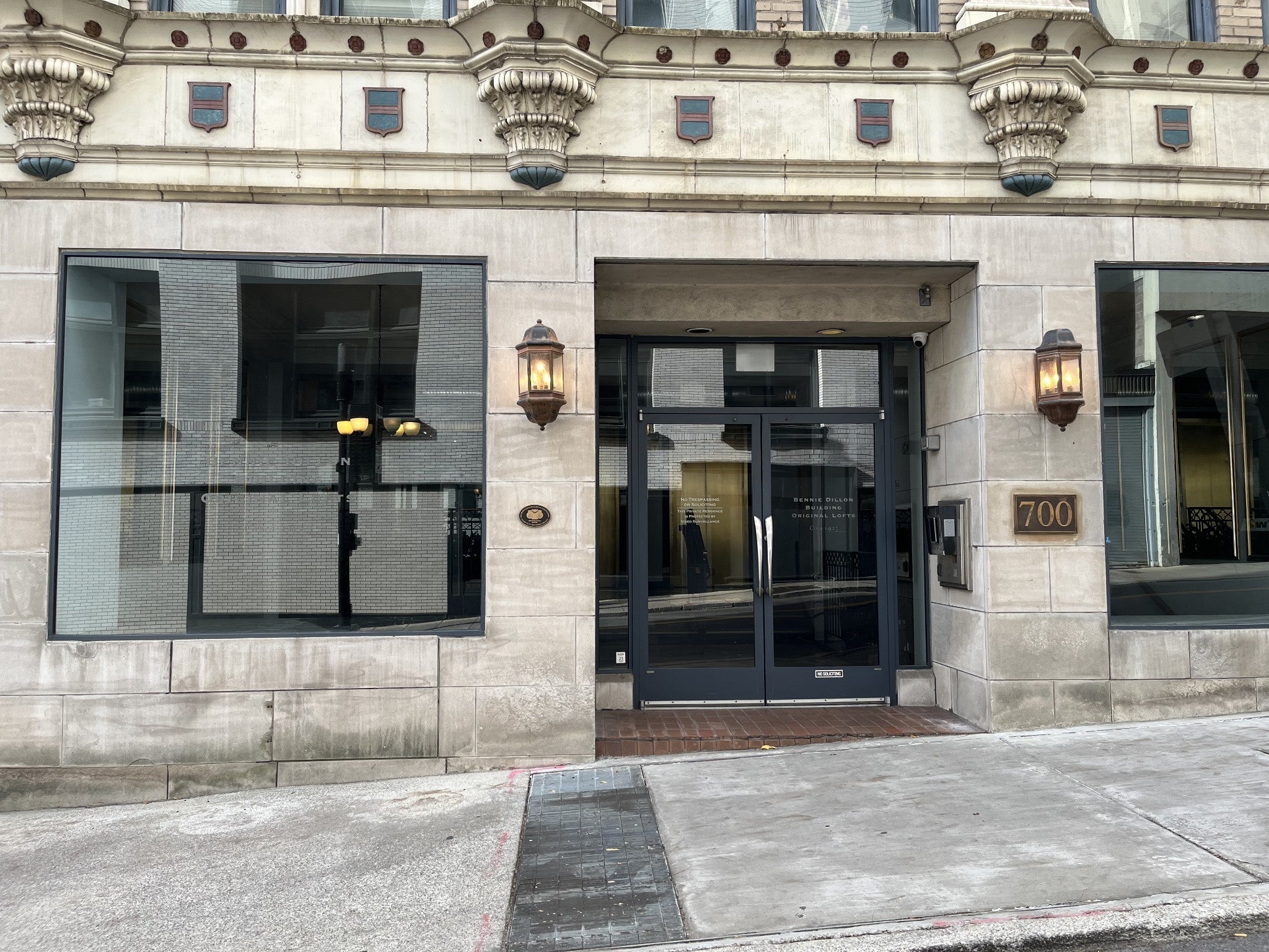 Photo of Listing #3054356