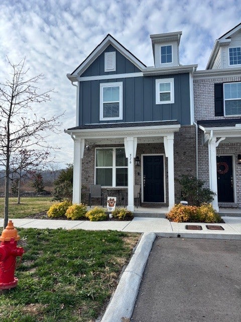 Photo of Listing #3054527