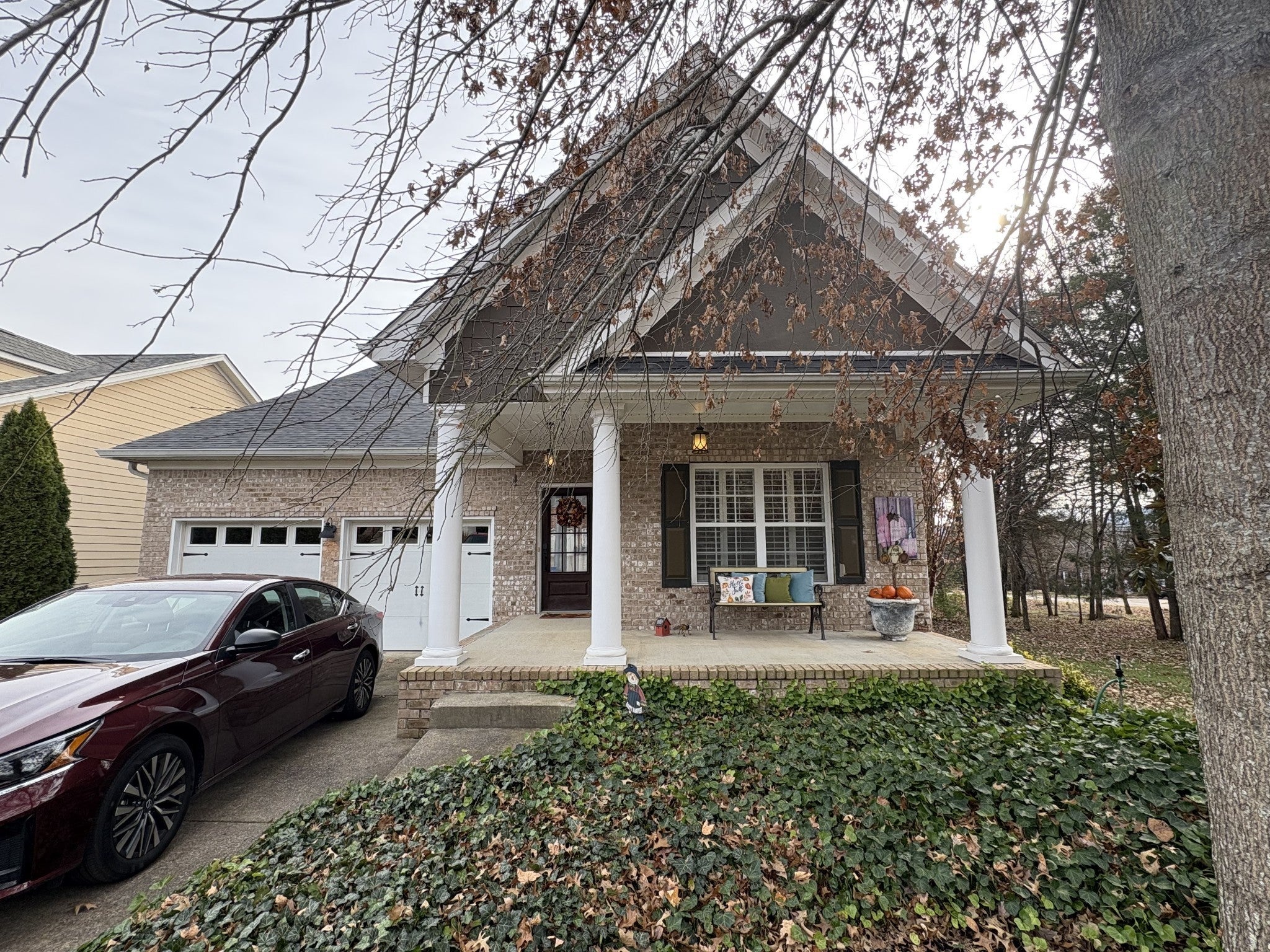 Photo of Listing #3056921