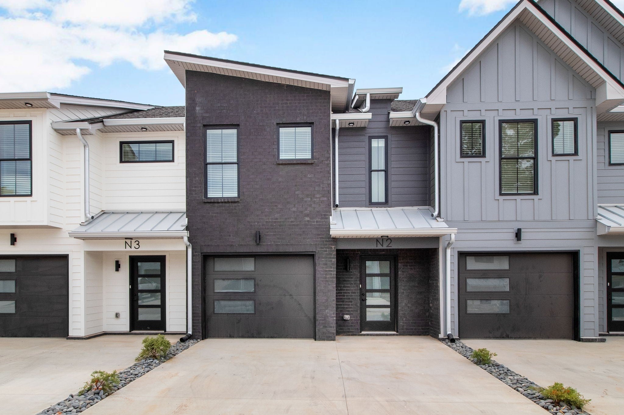 Photo of Listing #3056935