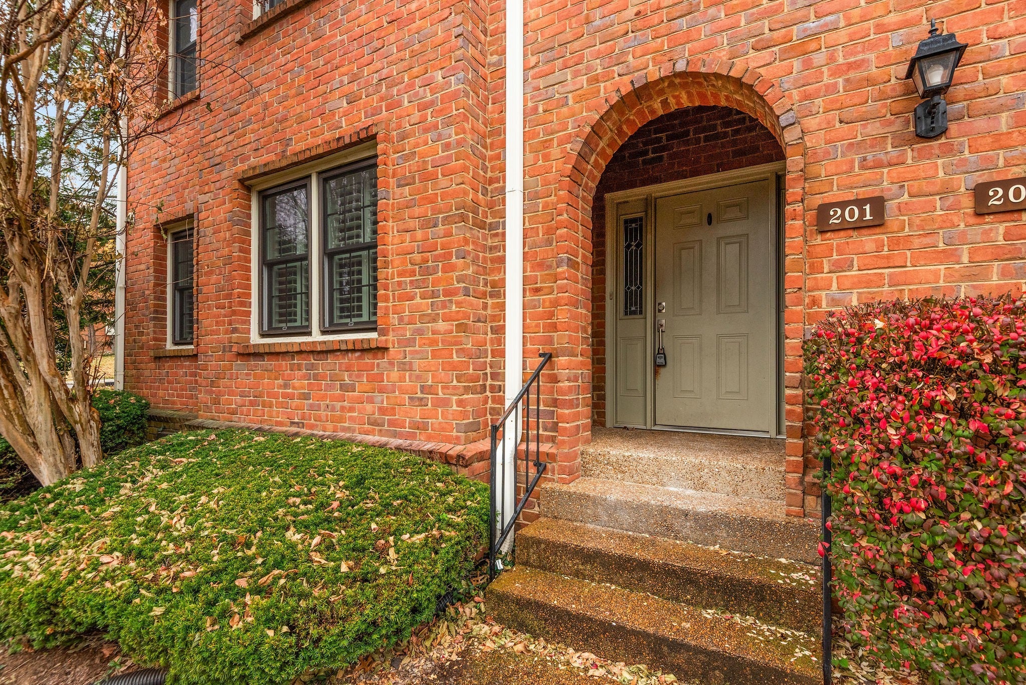 Photo of Listing #3057012