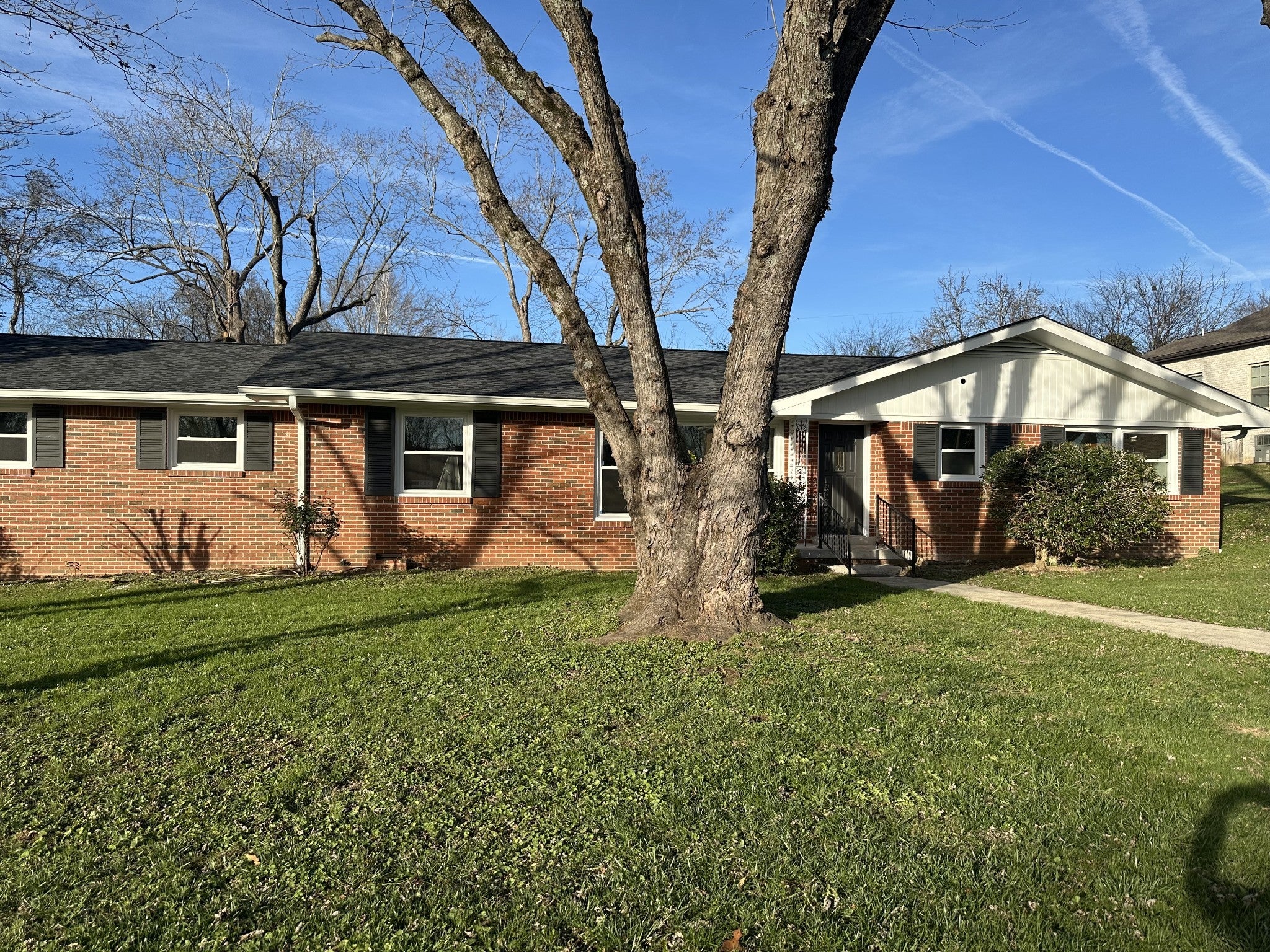 Photo of Listing #3057087