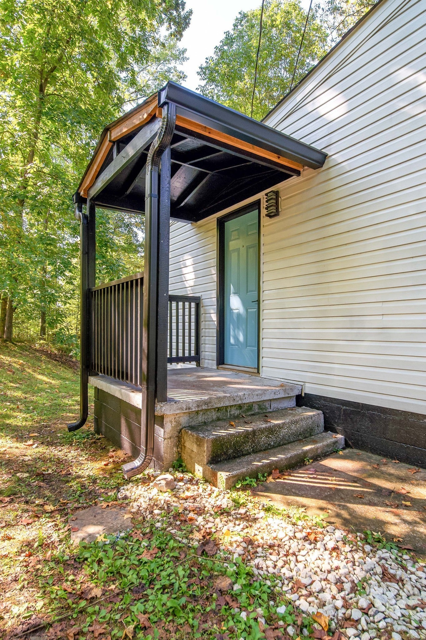 Photo of Listing #3057203