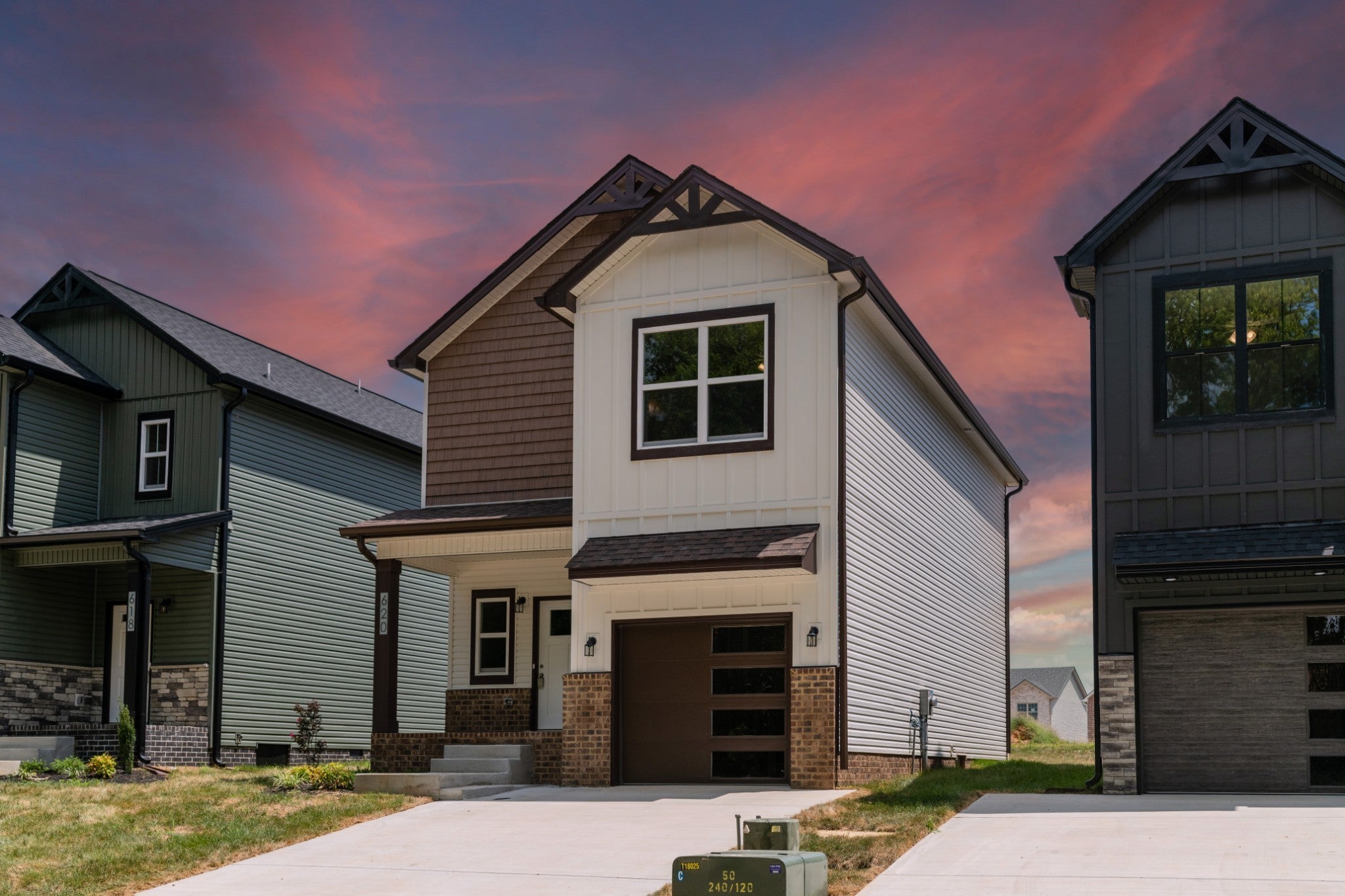 Photo of Listing #3057785