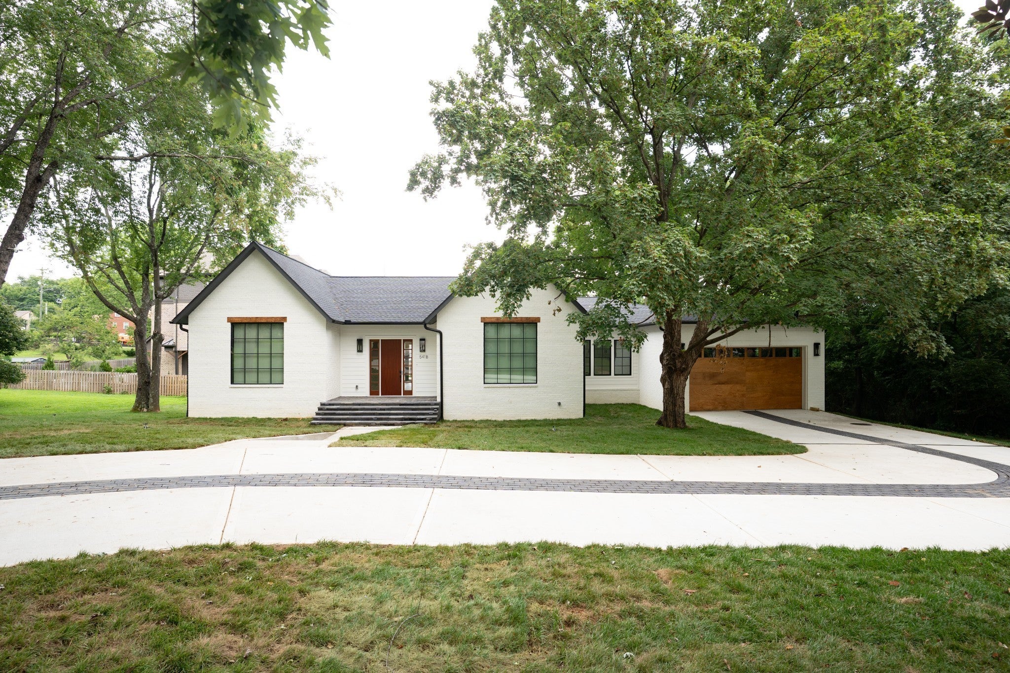 Photo of Listing #3058140