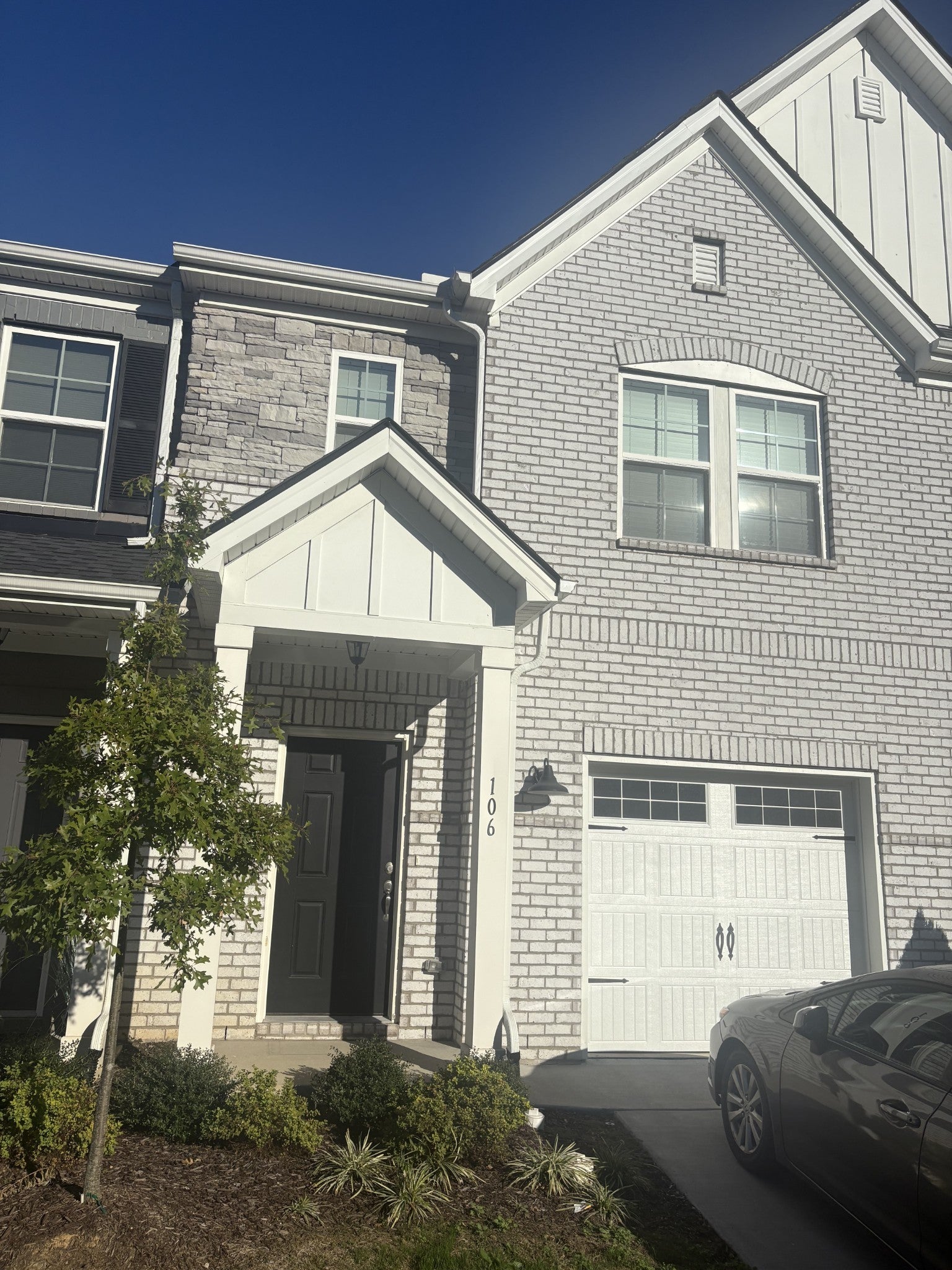 Photo of Listing #3058205