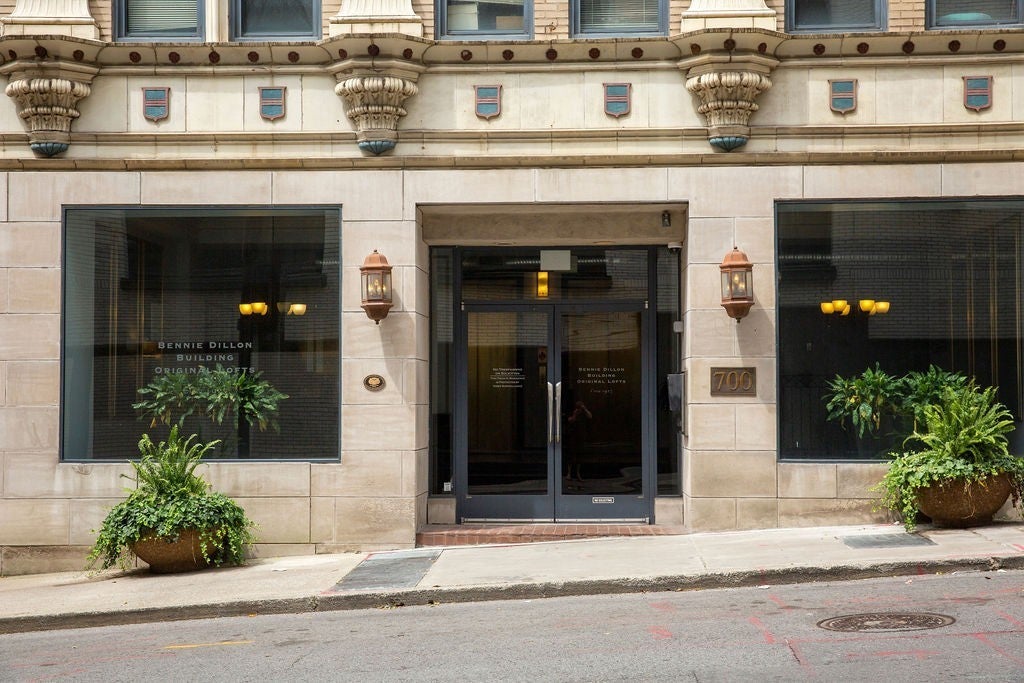 Photo of Listing #3058278