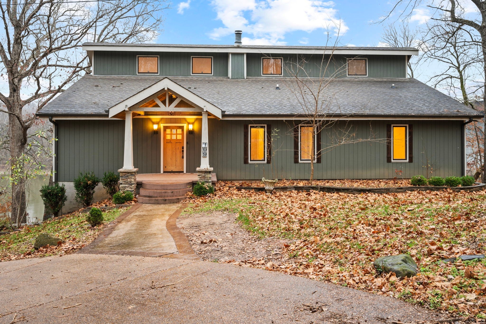 Photo of Listing #3058728