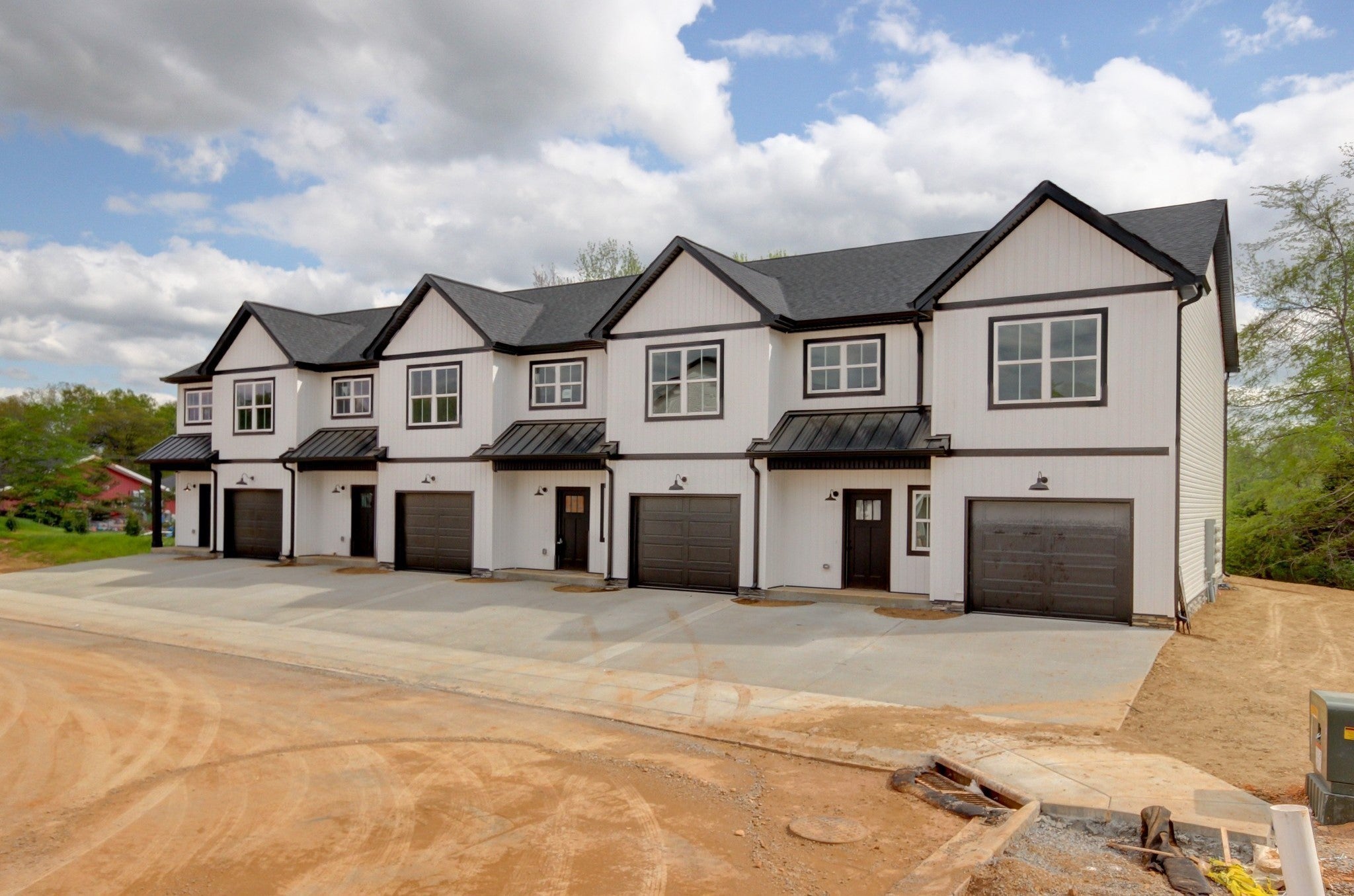 Photo of Listing #3060442