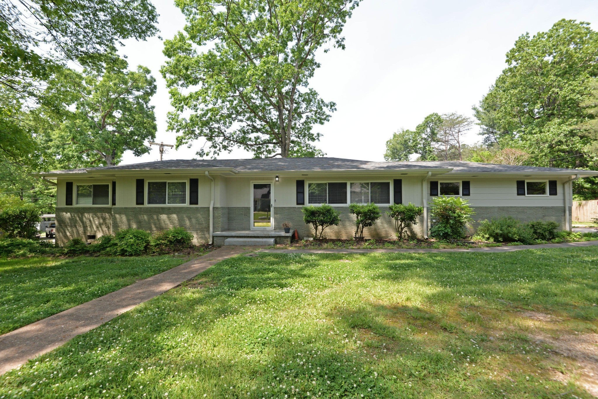 Photo of Listing #3060553