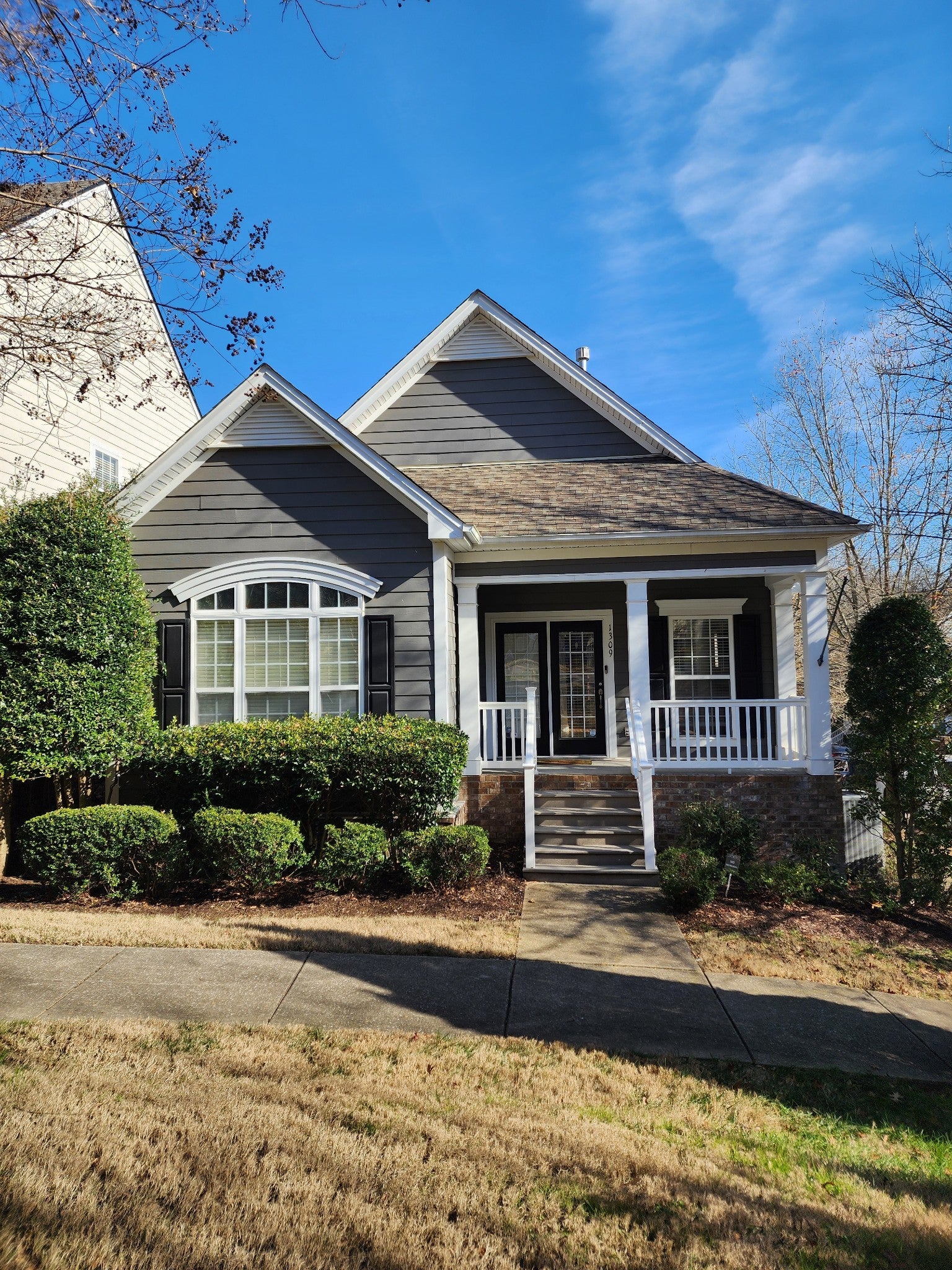 Photo of Listing #3061300