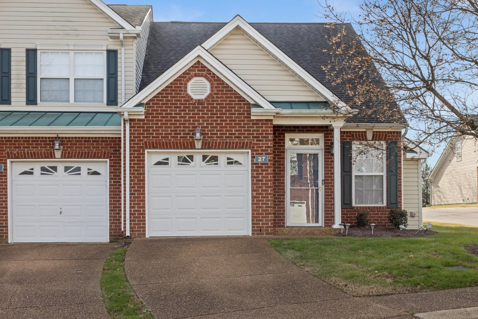 Photo of Listing #3061583