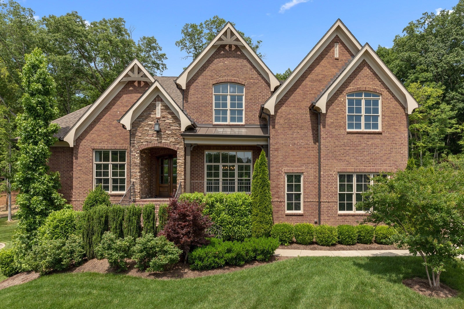 Photo of Listing #3061918