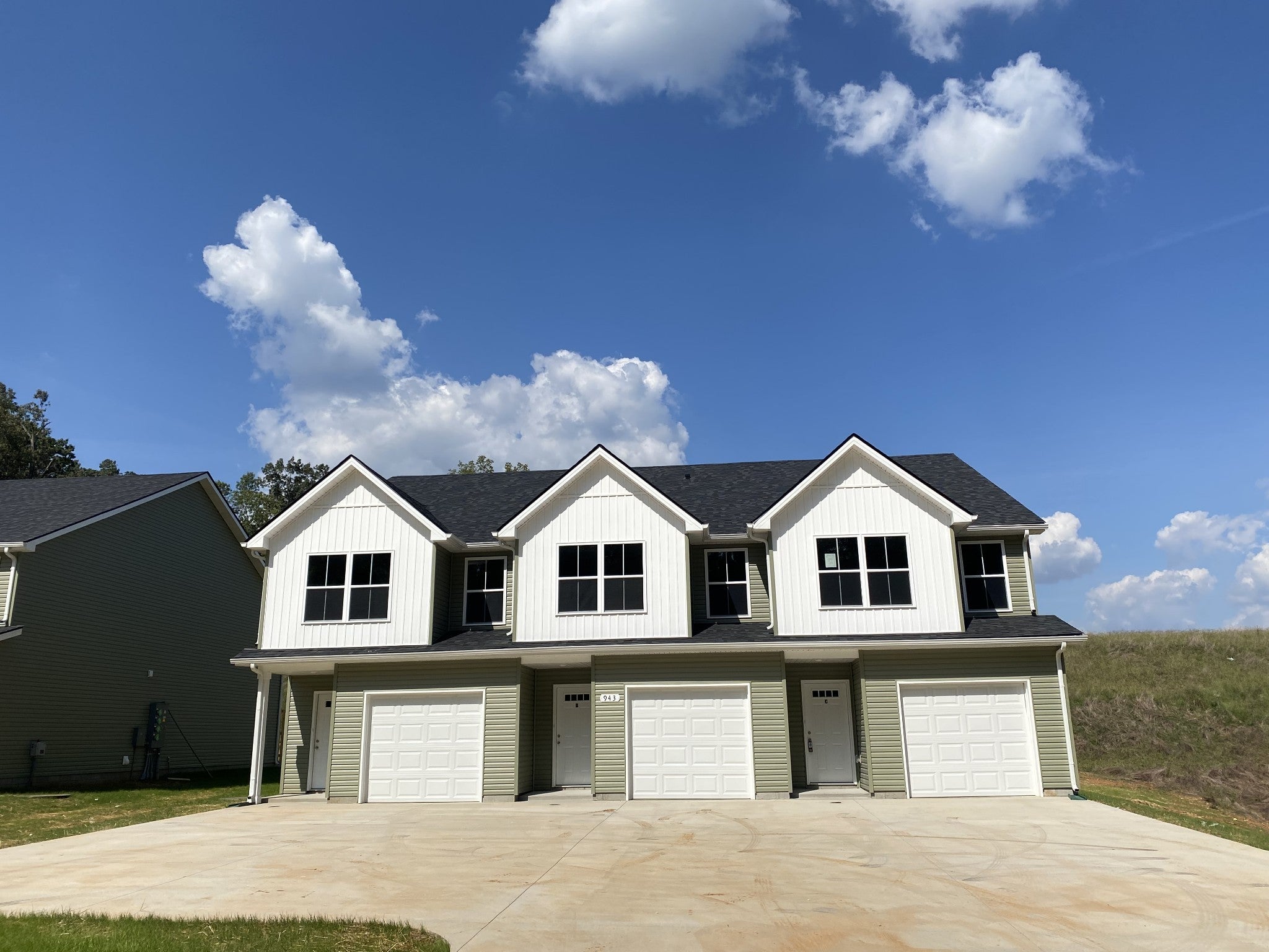 Photo of Listing #3065278