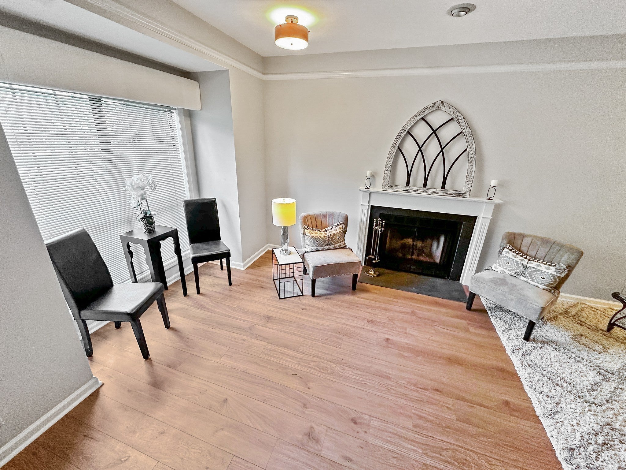 Photo of Listing #3065467