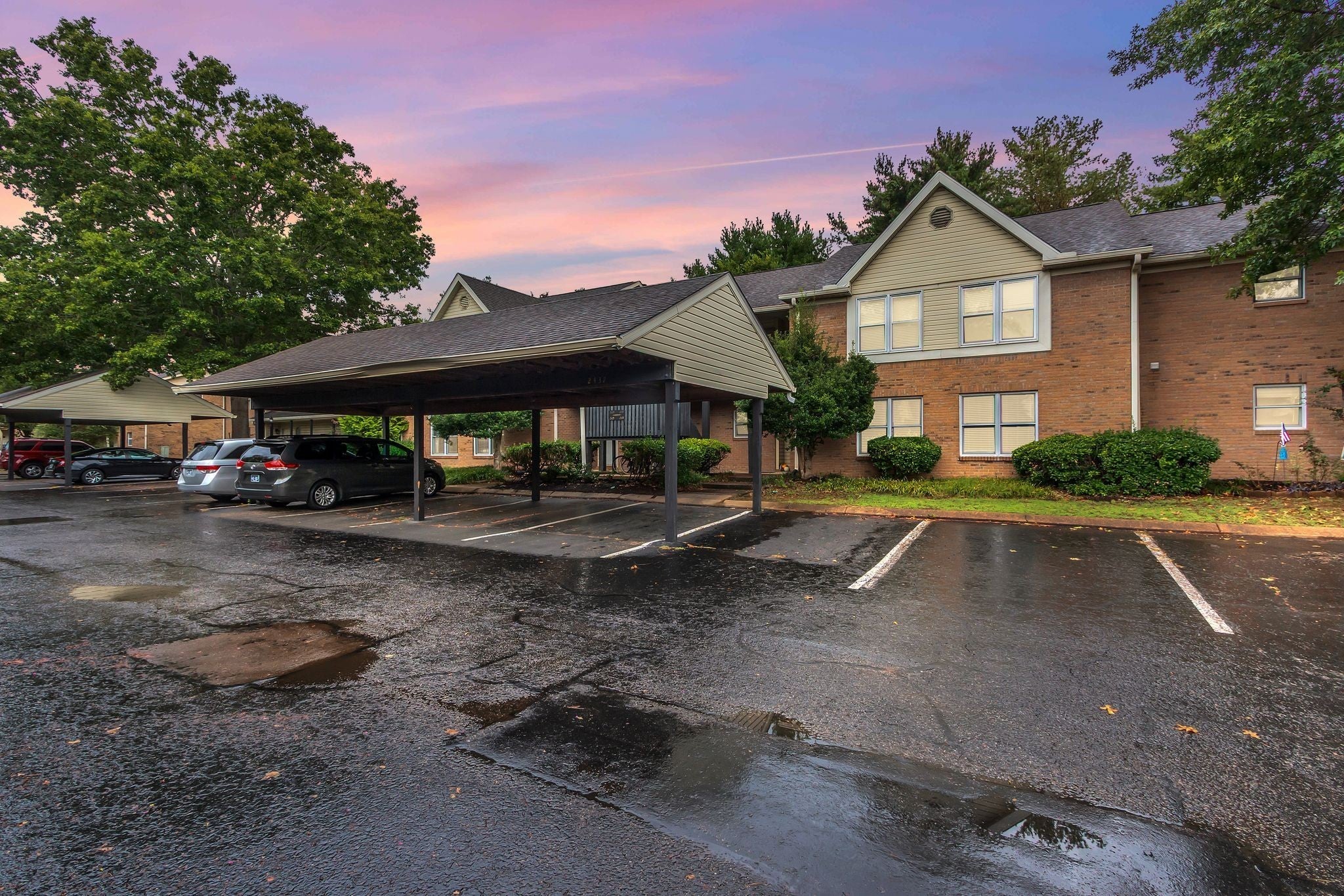 Photo of Listing #3066321