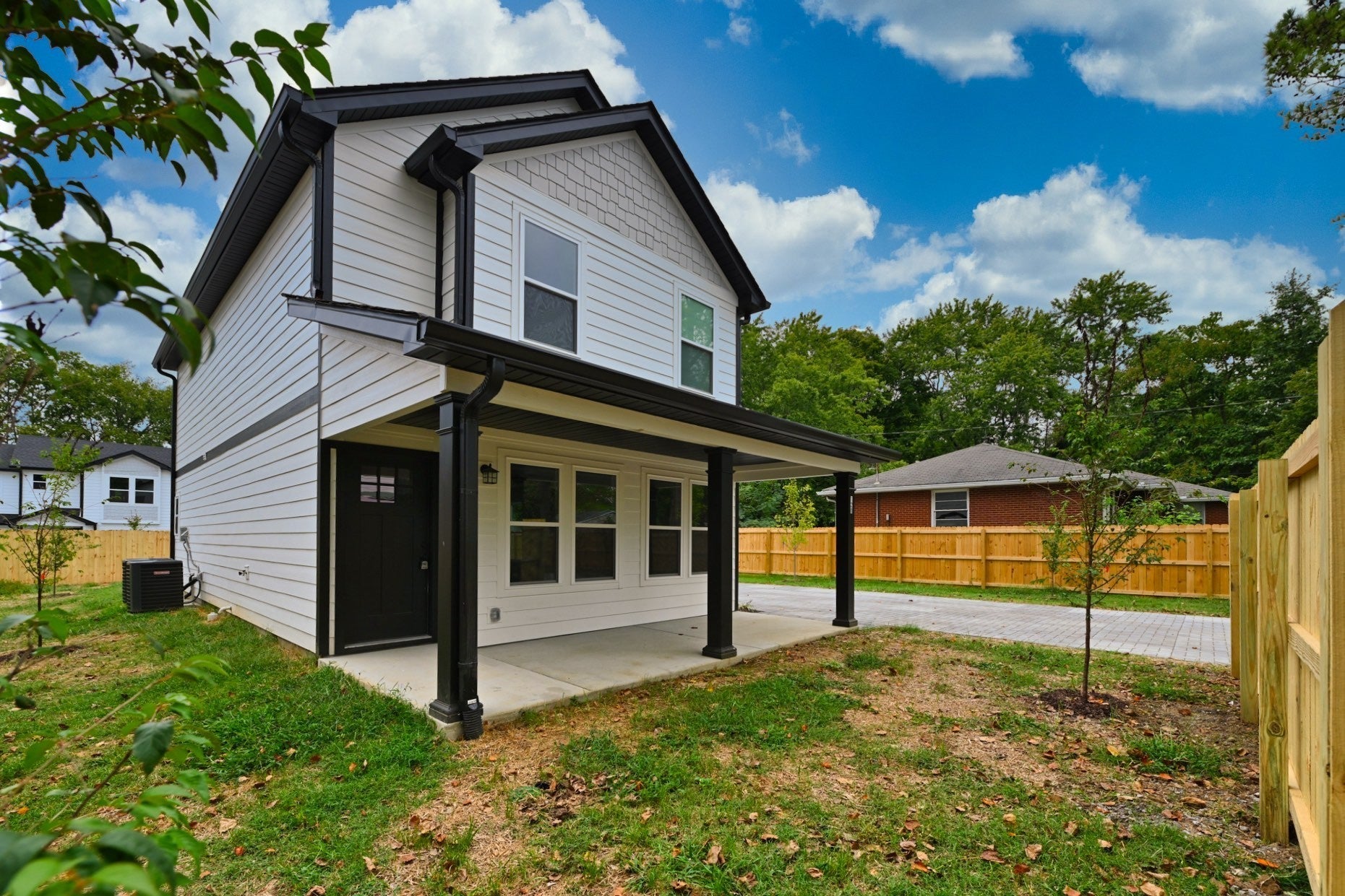 Photo of Listing #3066652