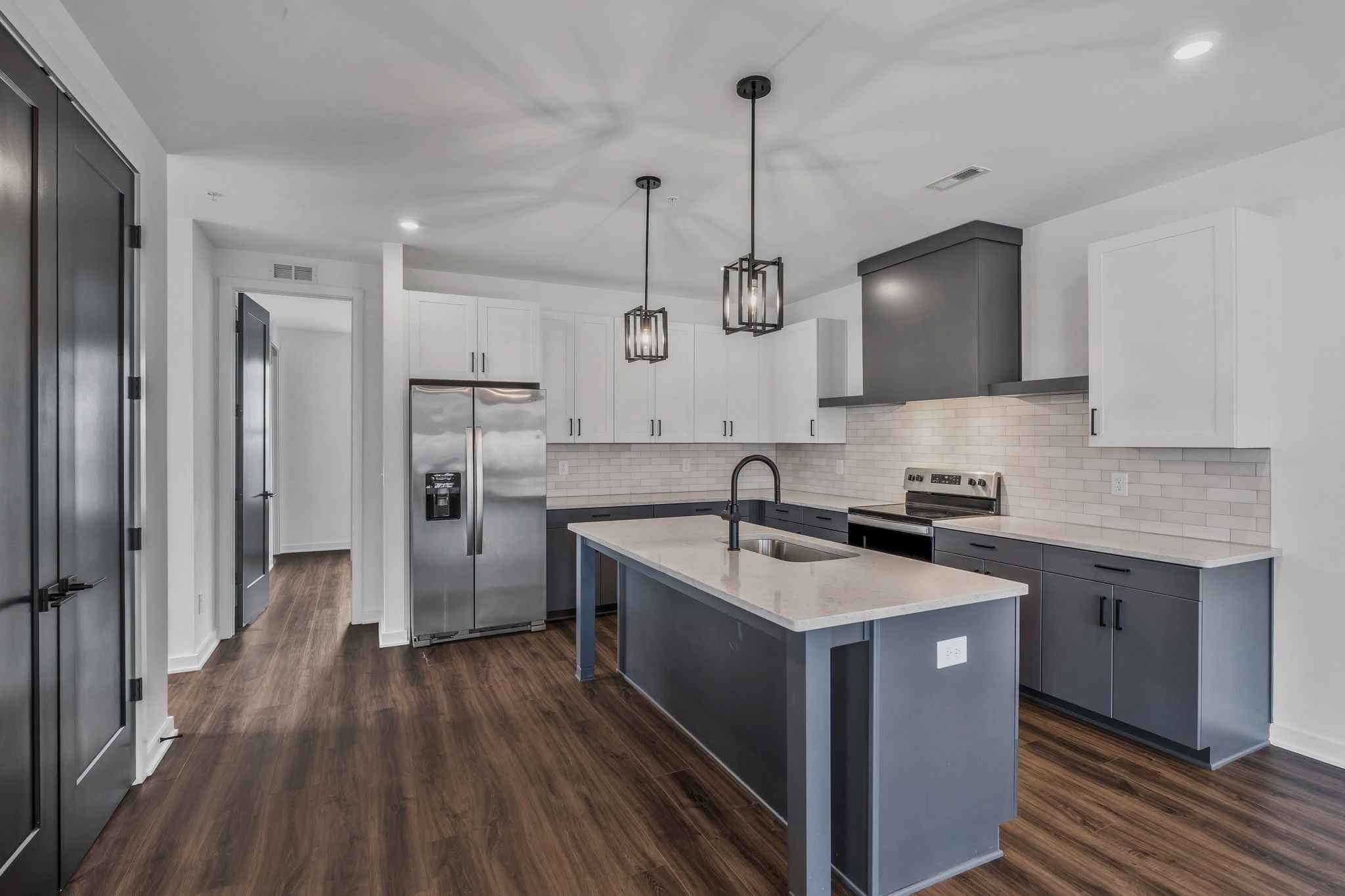 Photo of Listing #3067937