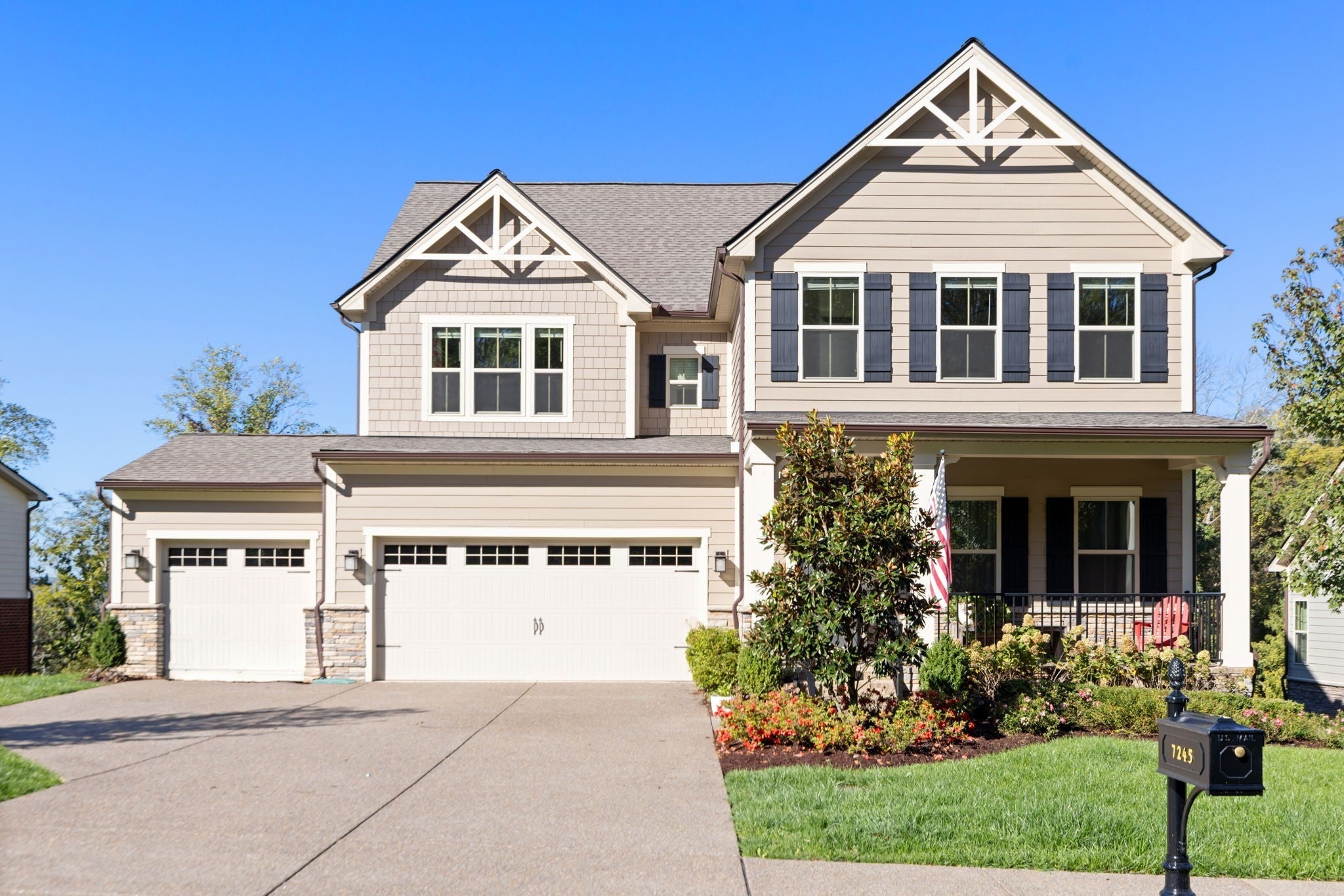 Photo of Listing #3069397