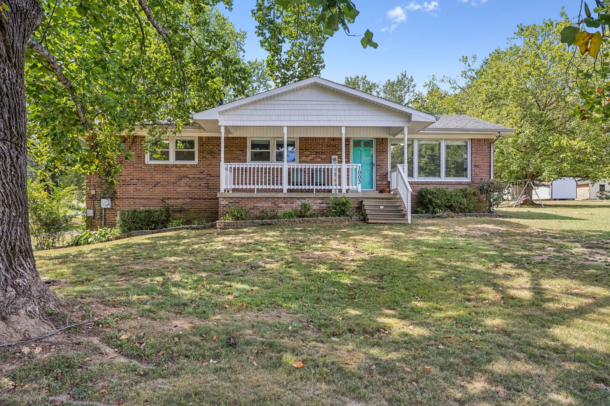 Photo of Listing #3069405