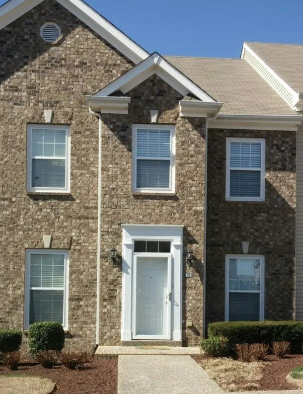 Photo of Listing #3069542