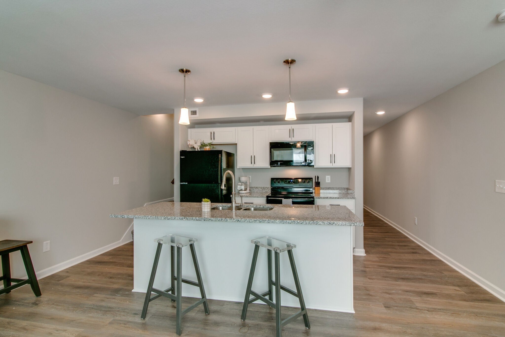 Photo of Listing #3069571