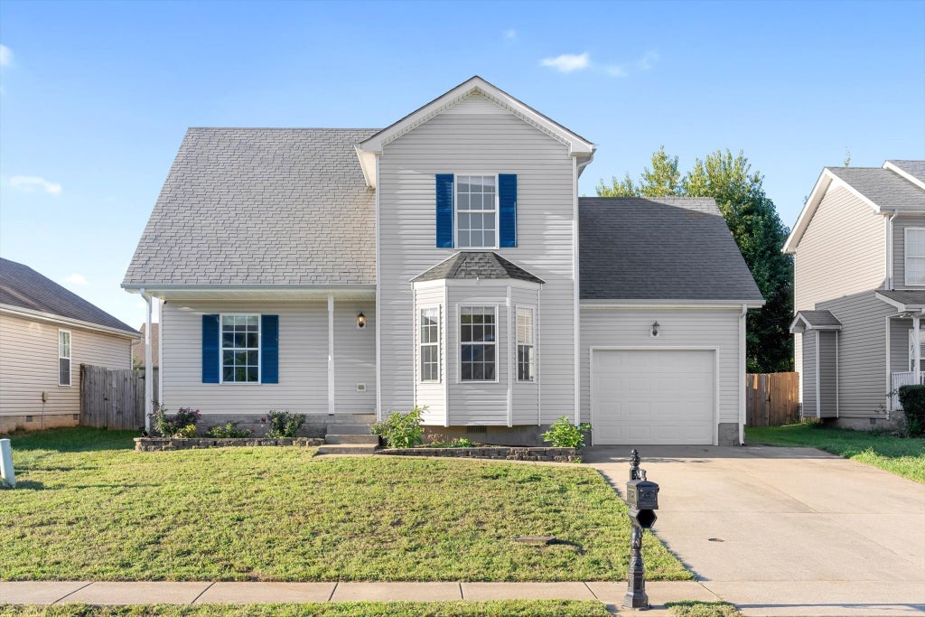 515 Fox Trot Dr, Clarksville