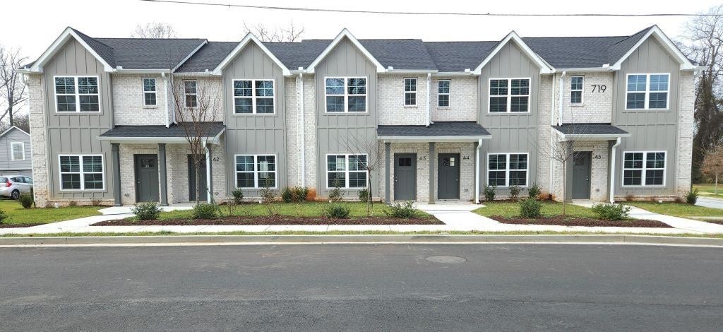 Photo of Listing #3071585