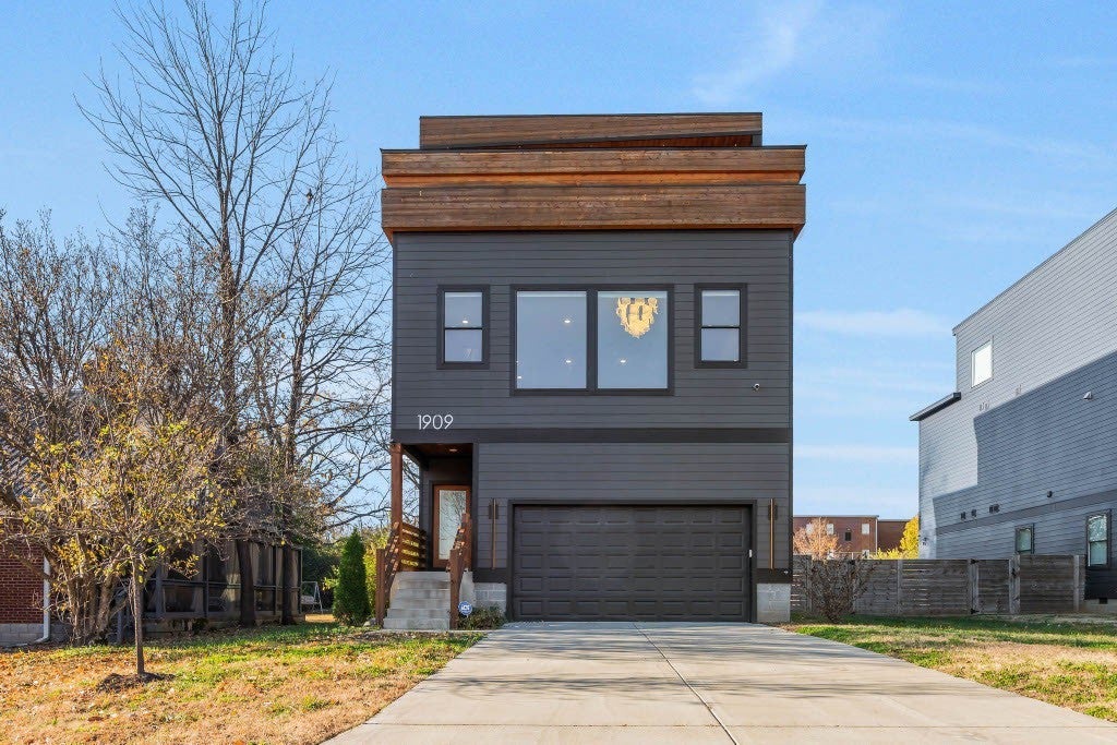 Photo of Listing #3071620