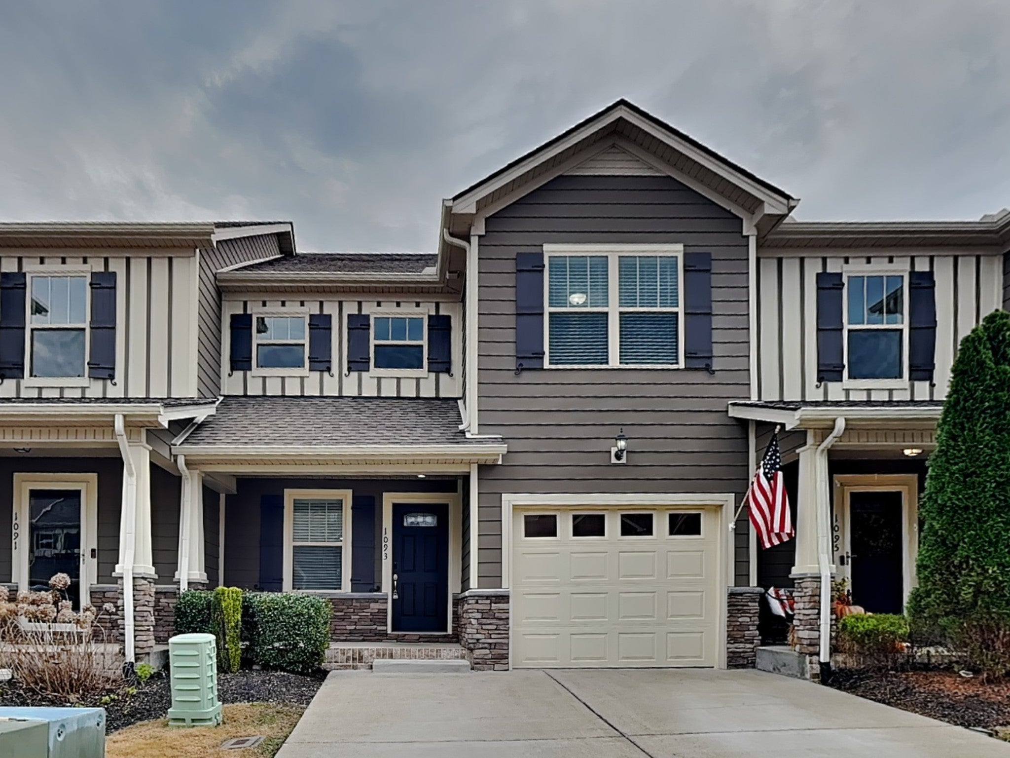 Photo of Listing #3072183