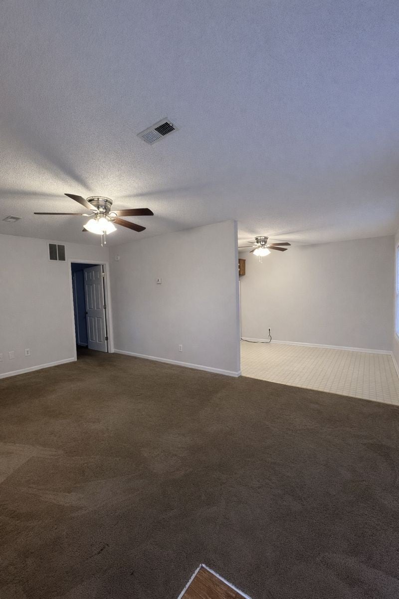 Photo of Listing #3073118