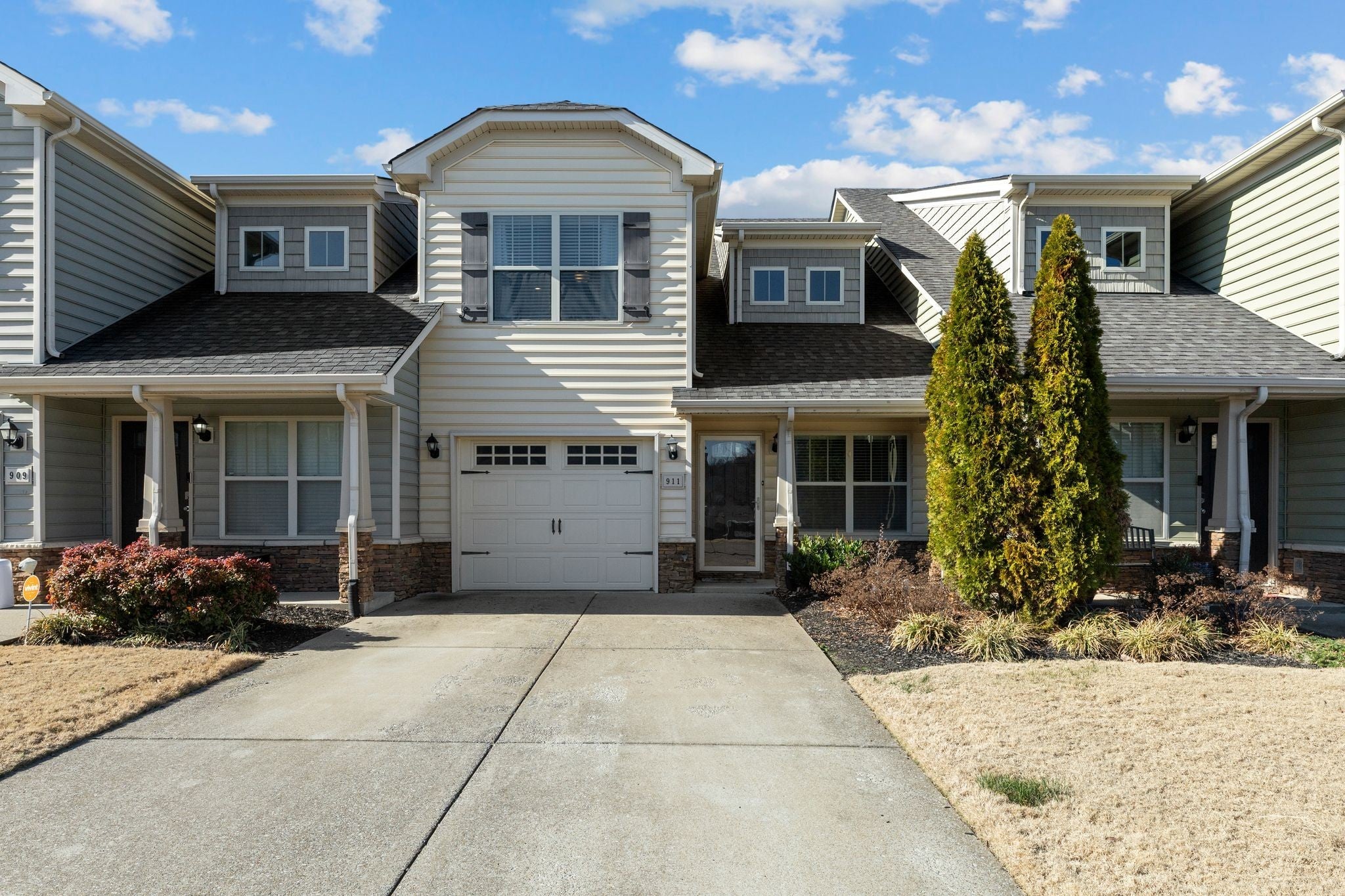 Photo of Listing #3073693