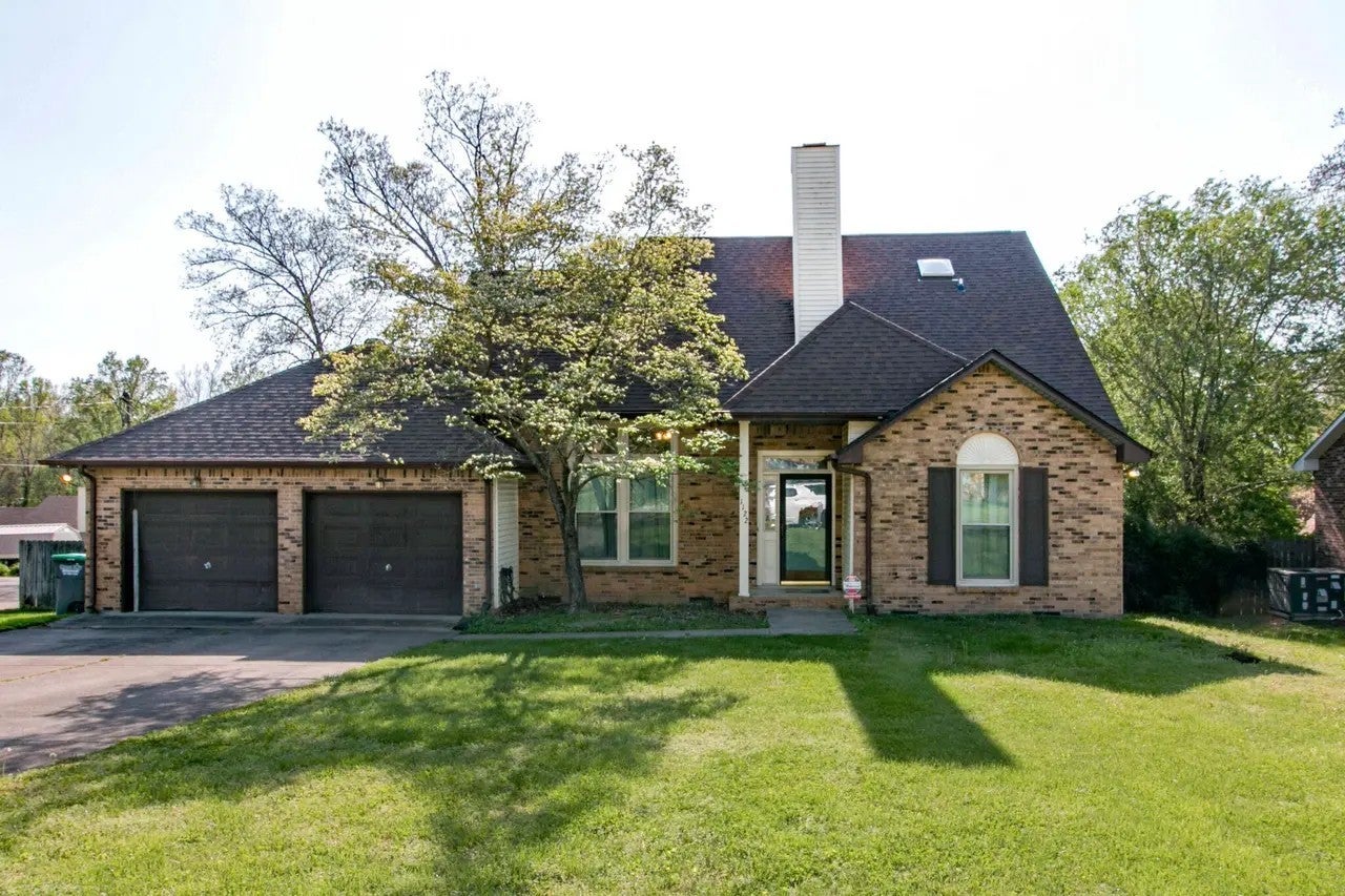 Photo of Listing #3073694