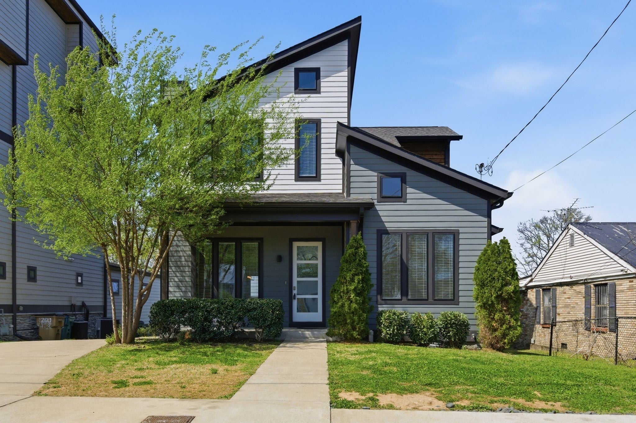 Photo of Listing #3073744