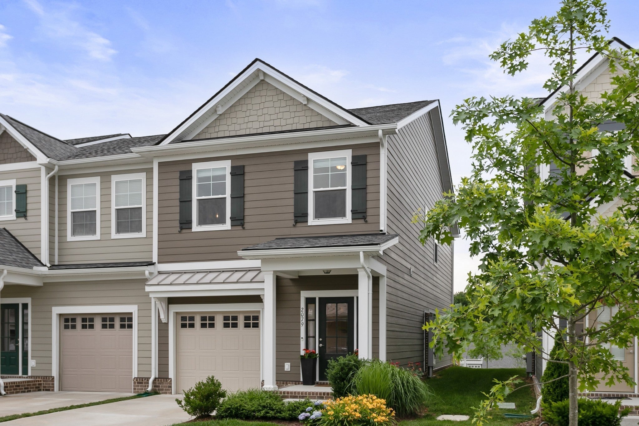 Photo of Listing #3078453