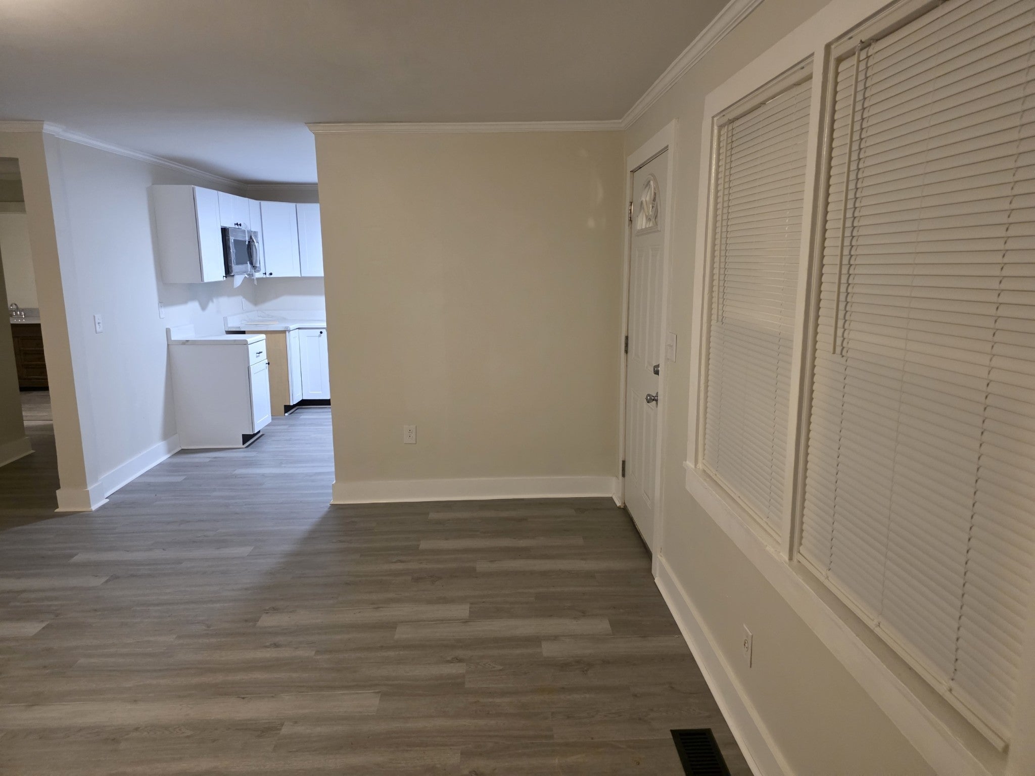 Photo of Listing #3079919