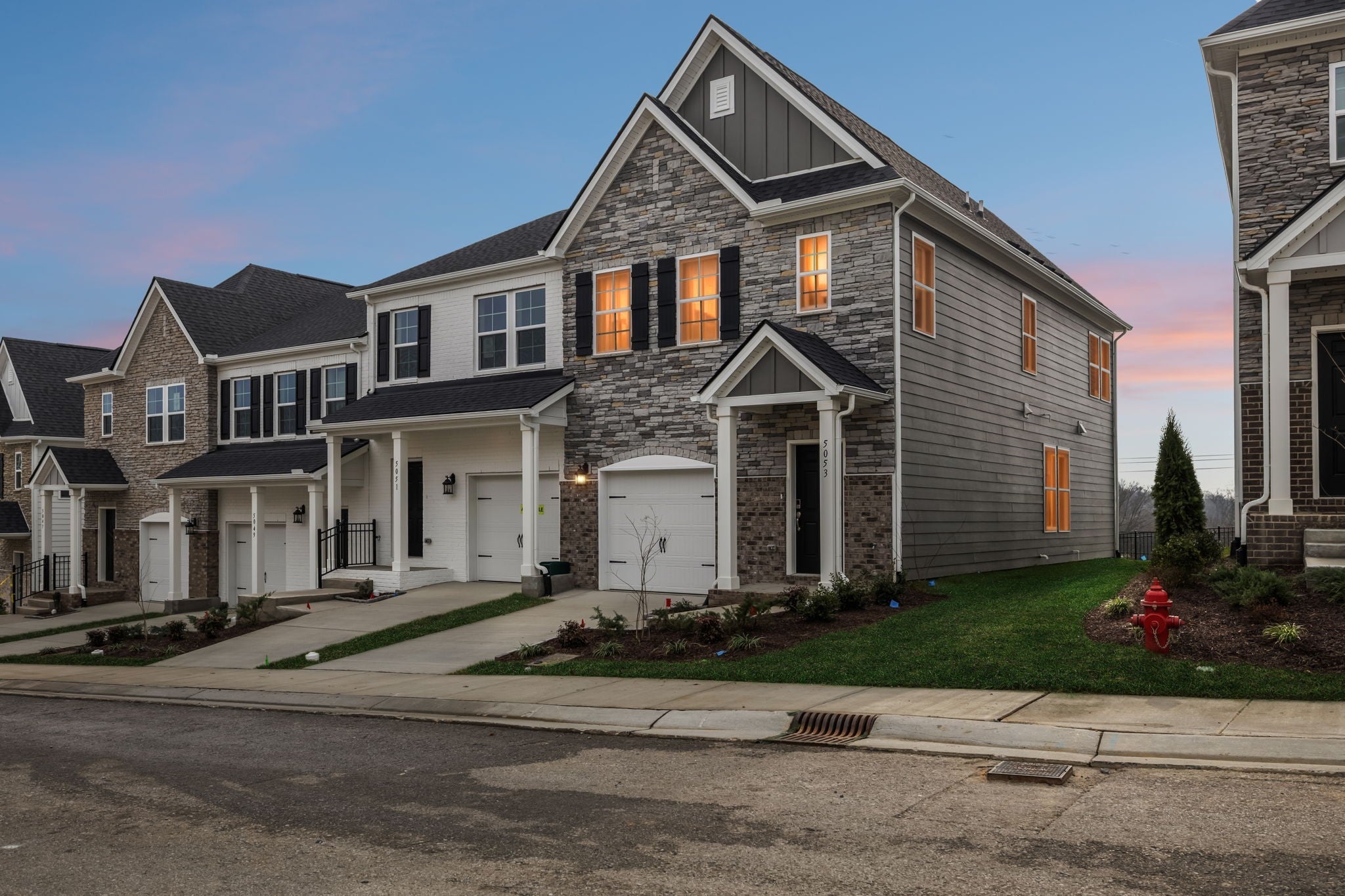 Photo of Listing #3080124