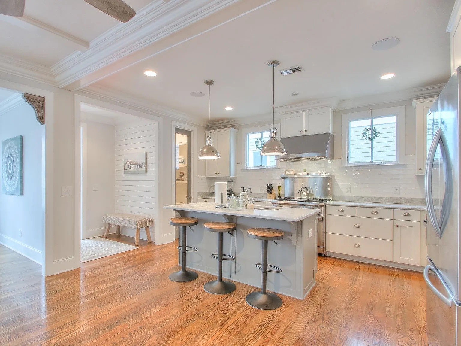 Photo of Listing #3080477