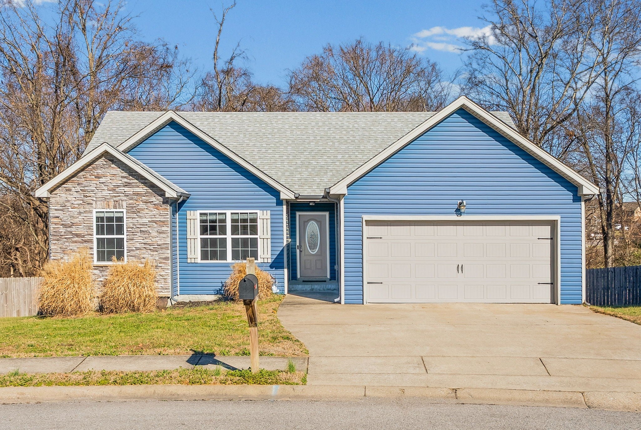 Photo of Listing #3096195