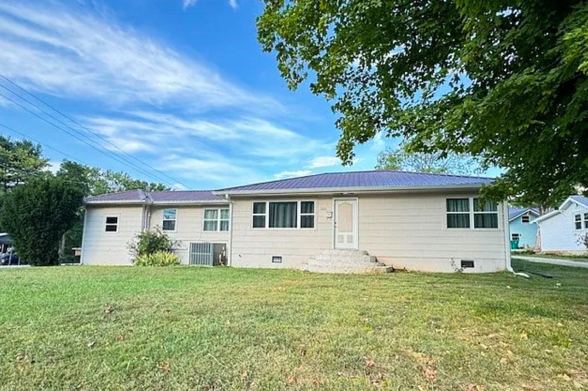 Photo of Listing #3097413