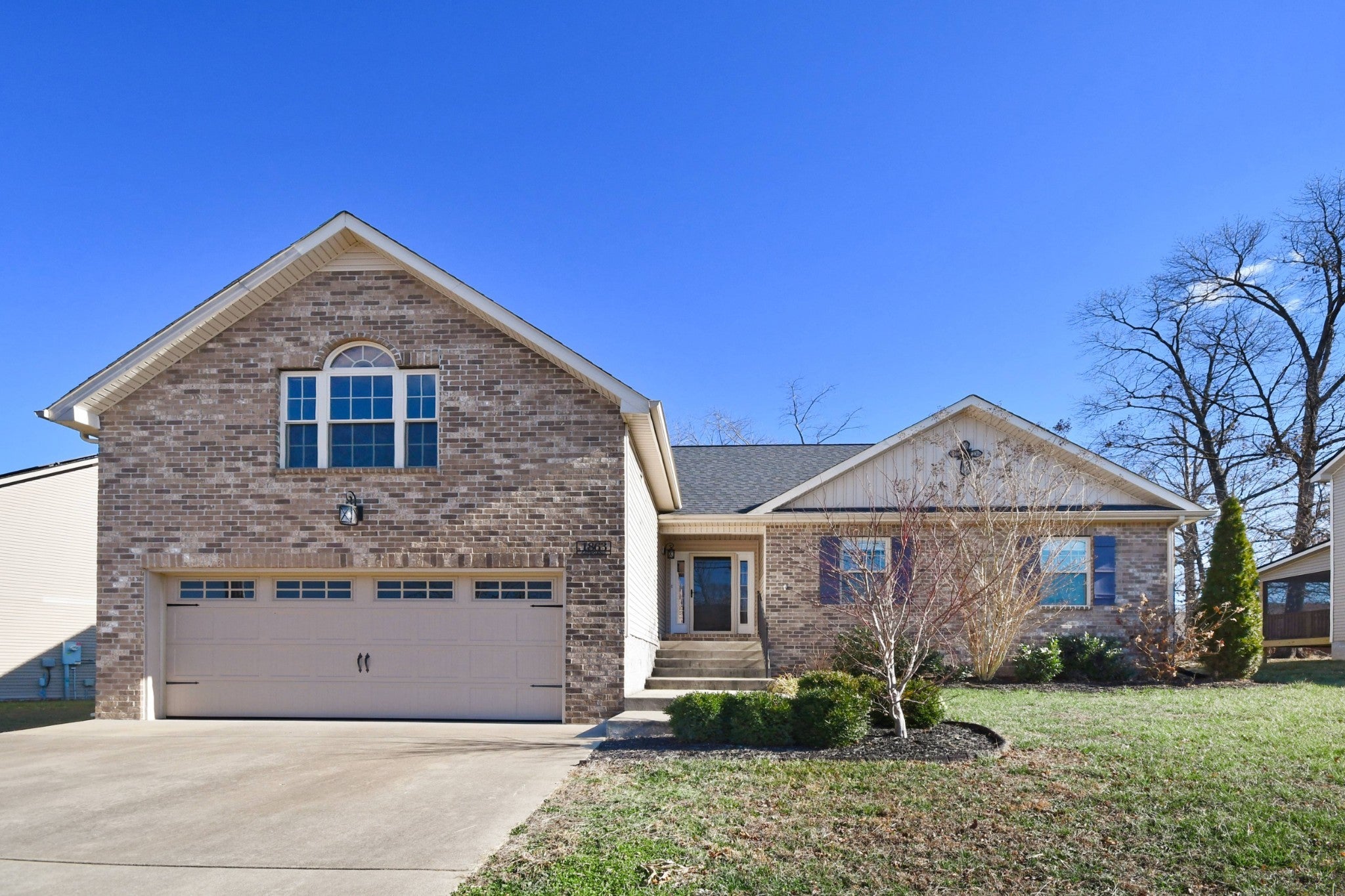 Photo of Listing #3098257