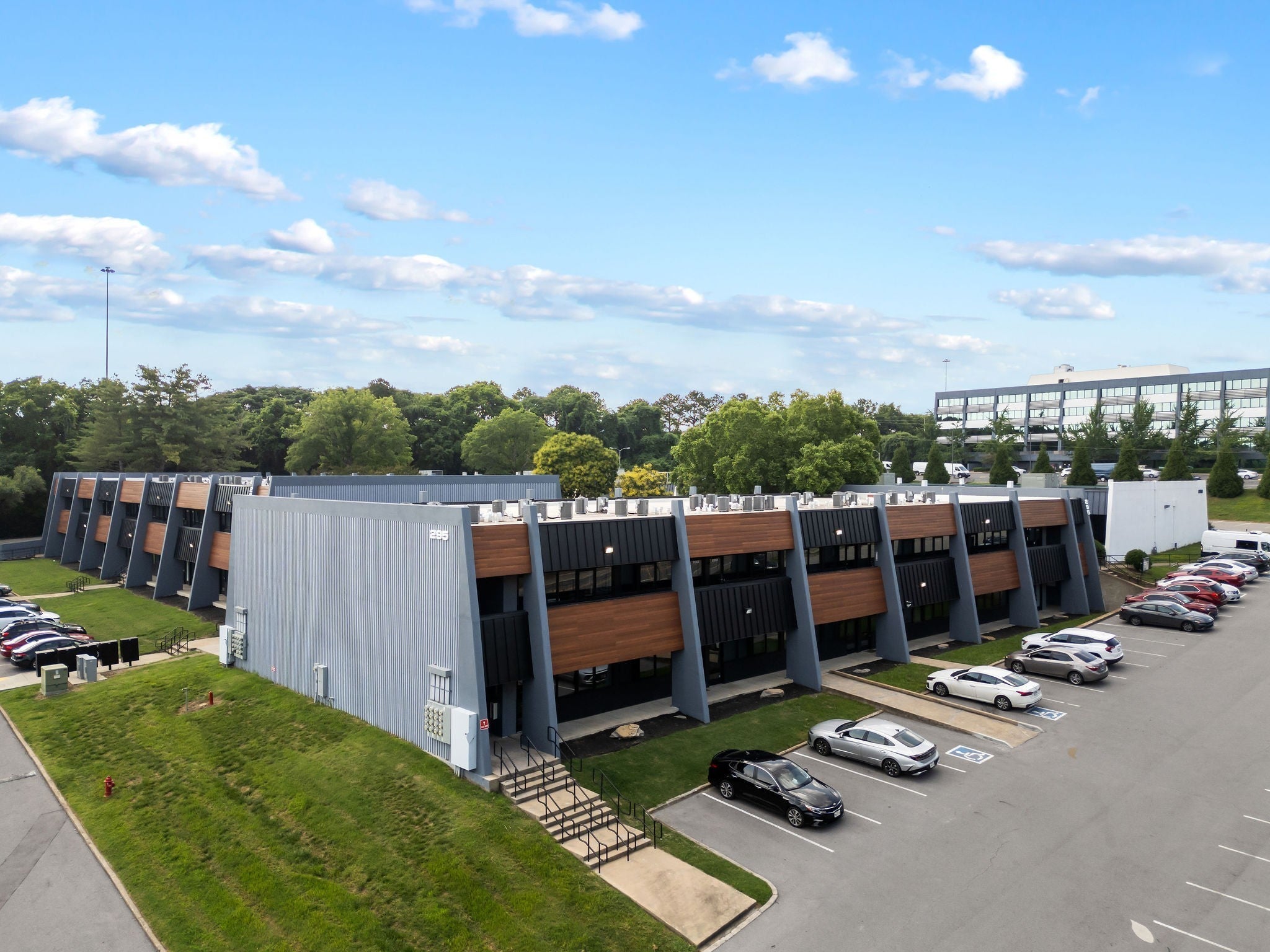 Photo of Listing #3098287