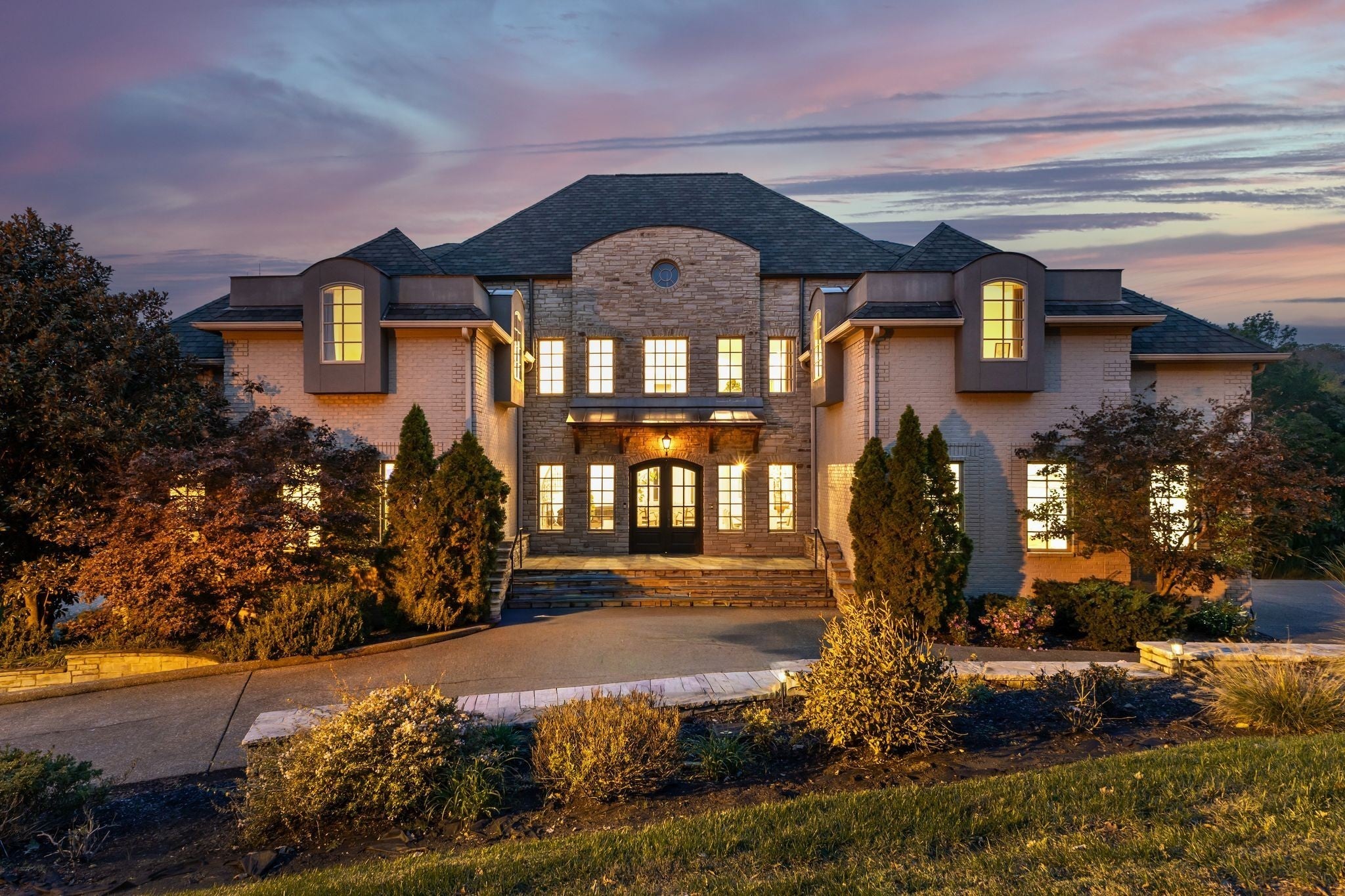 Photo of Listing #3098461