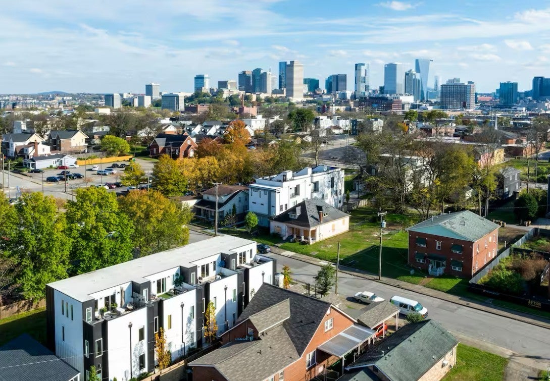 Photo of Listing #3099096