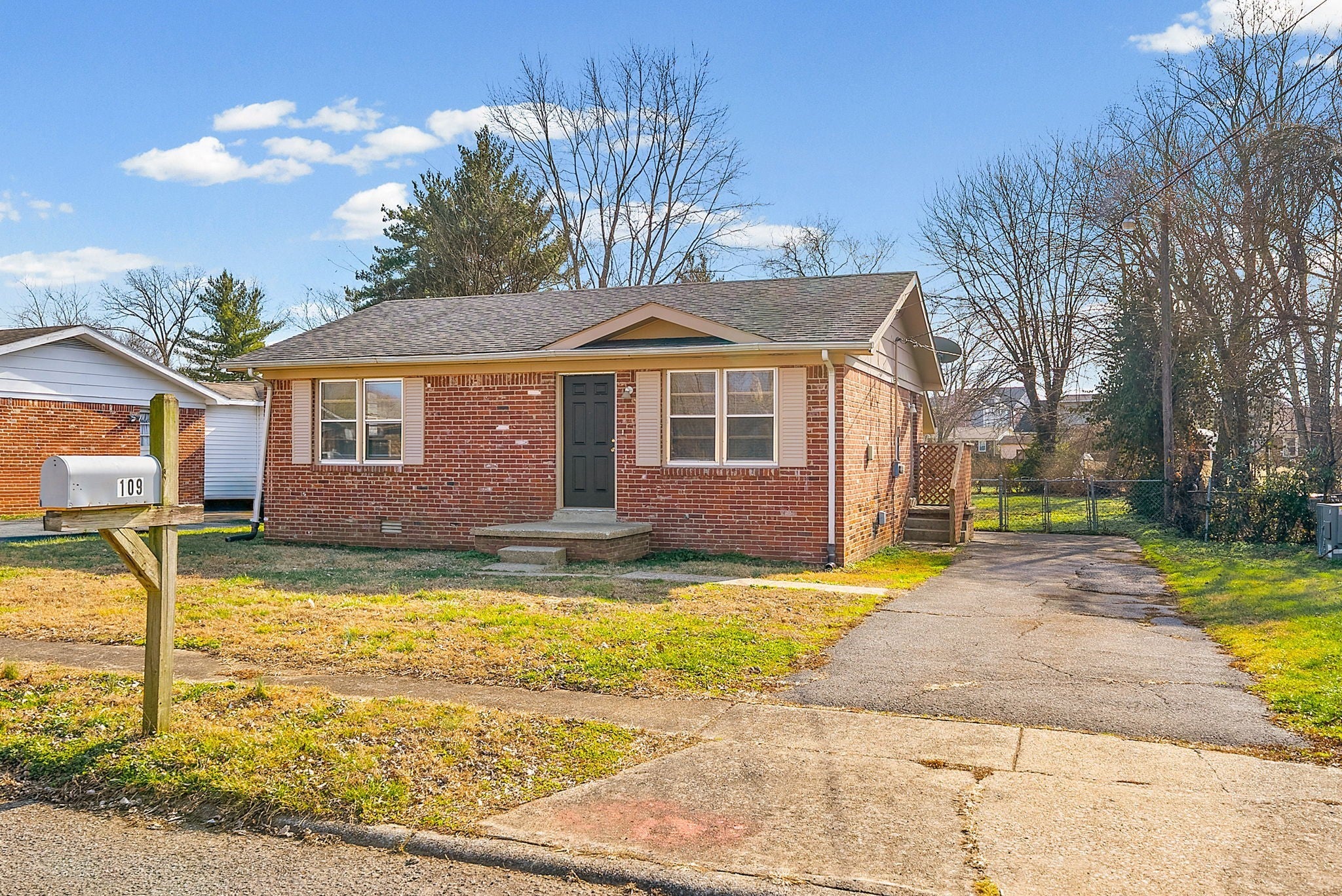 Photo of Listing #3099194